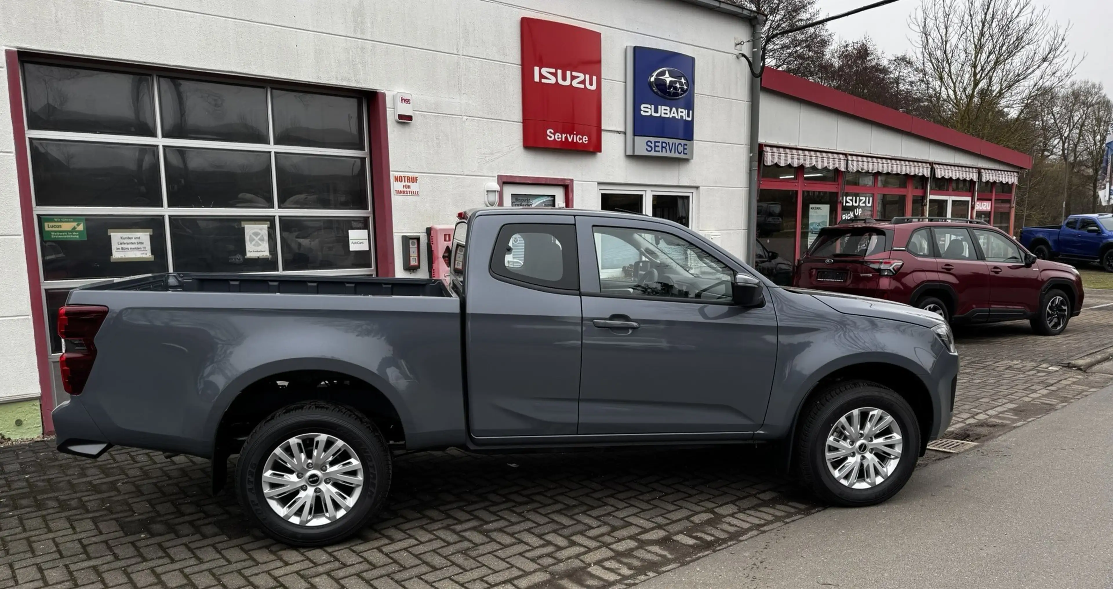 Isuzu D-Max Space Cab 4WD LS AT Rough Terrain Mode — photo 4