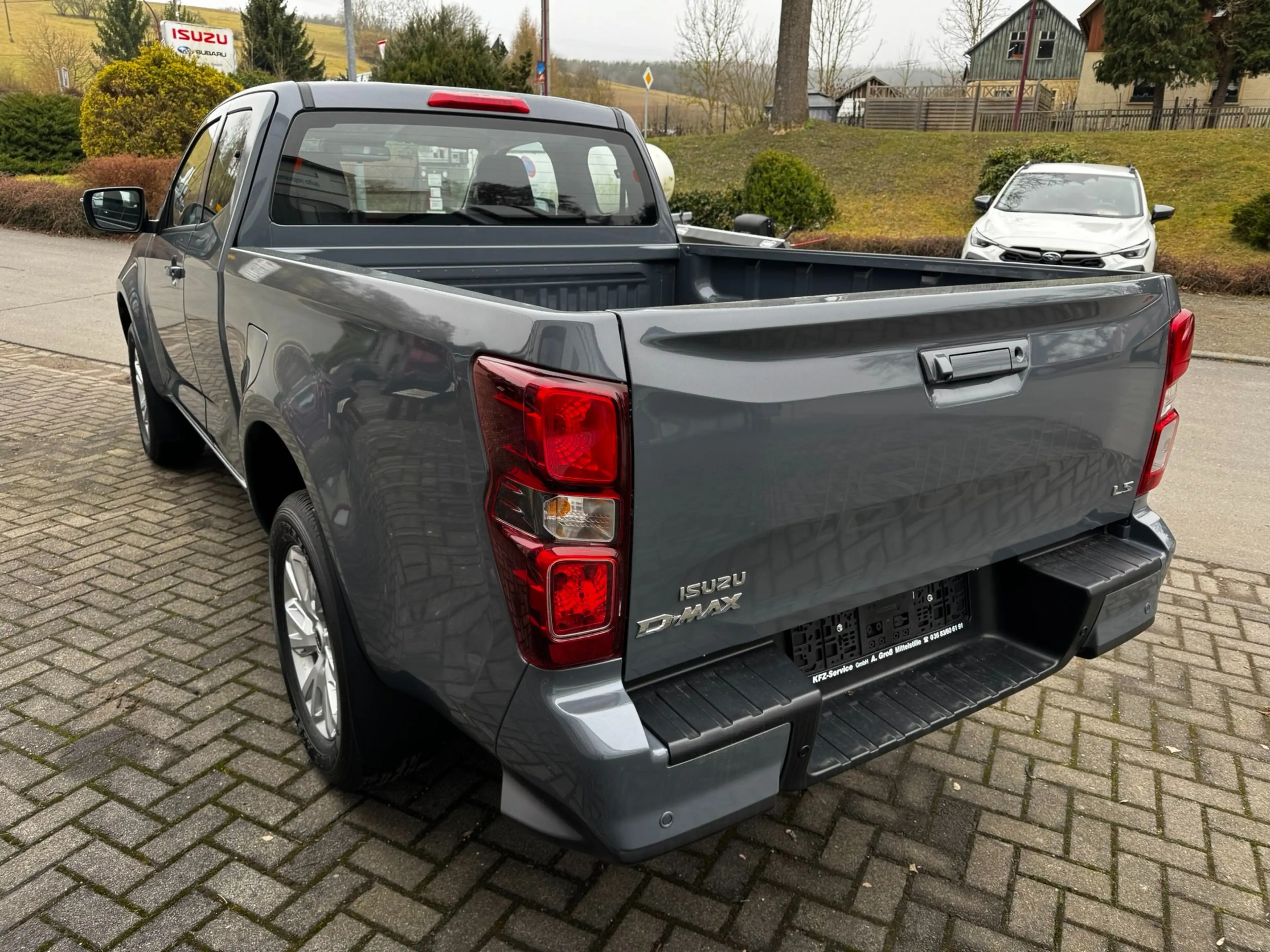 Isuzu D-Max Space Cab 4WD LS AT Rough Terrain Mode — photo 6