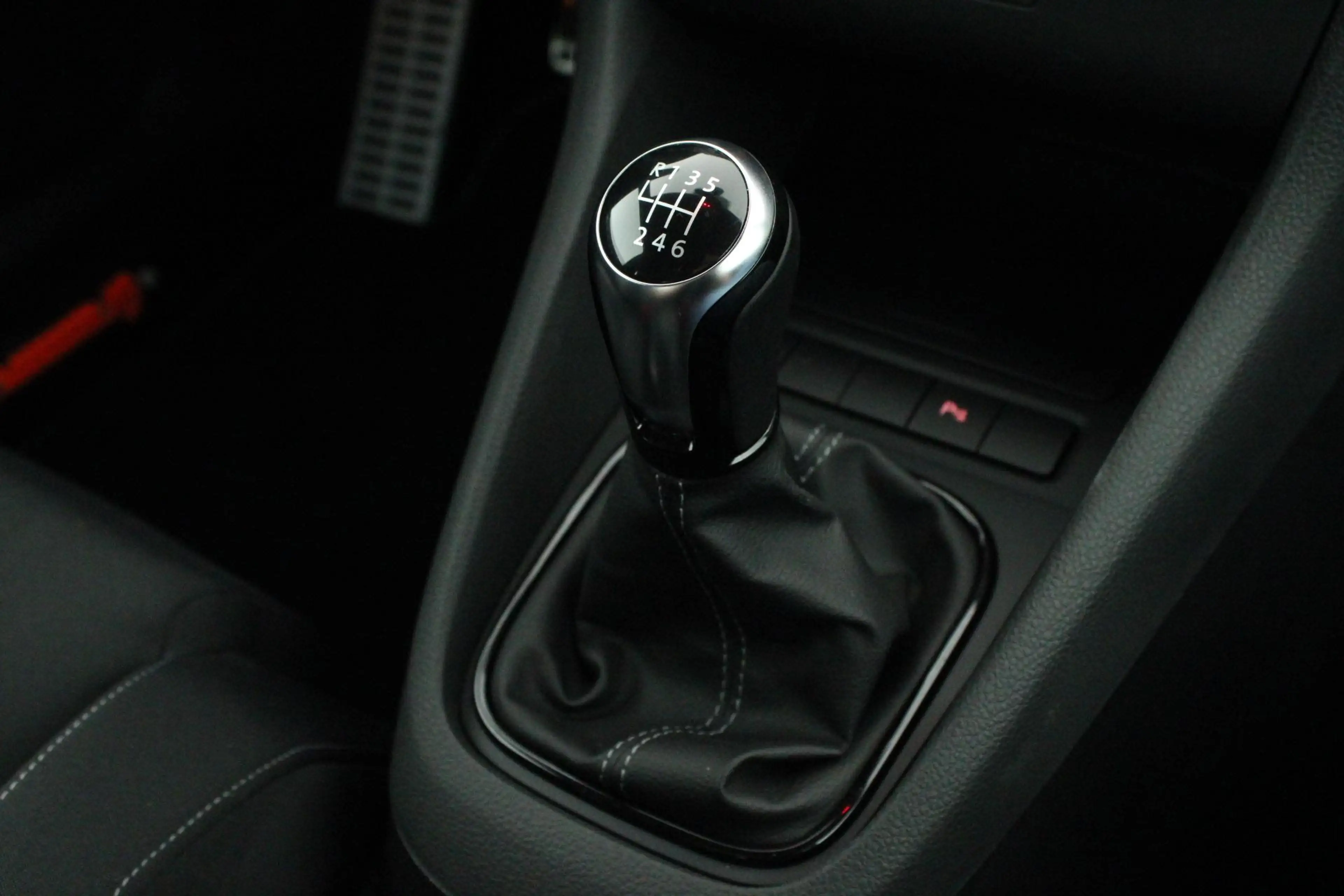 Volkswagen Golf R 2.0 270pk H6 4-Motion NL Auto 1e Eigenaar Xenon Cr — photo 22