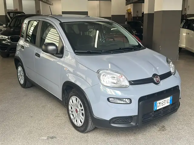 Fiat Panda view 3