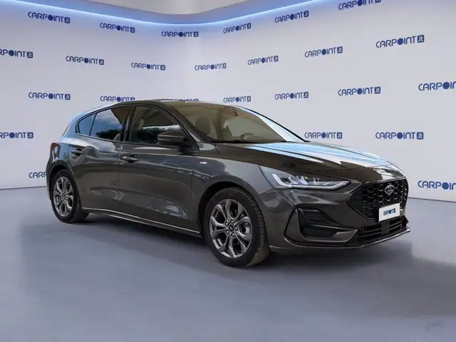 Ford Focus view 7