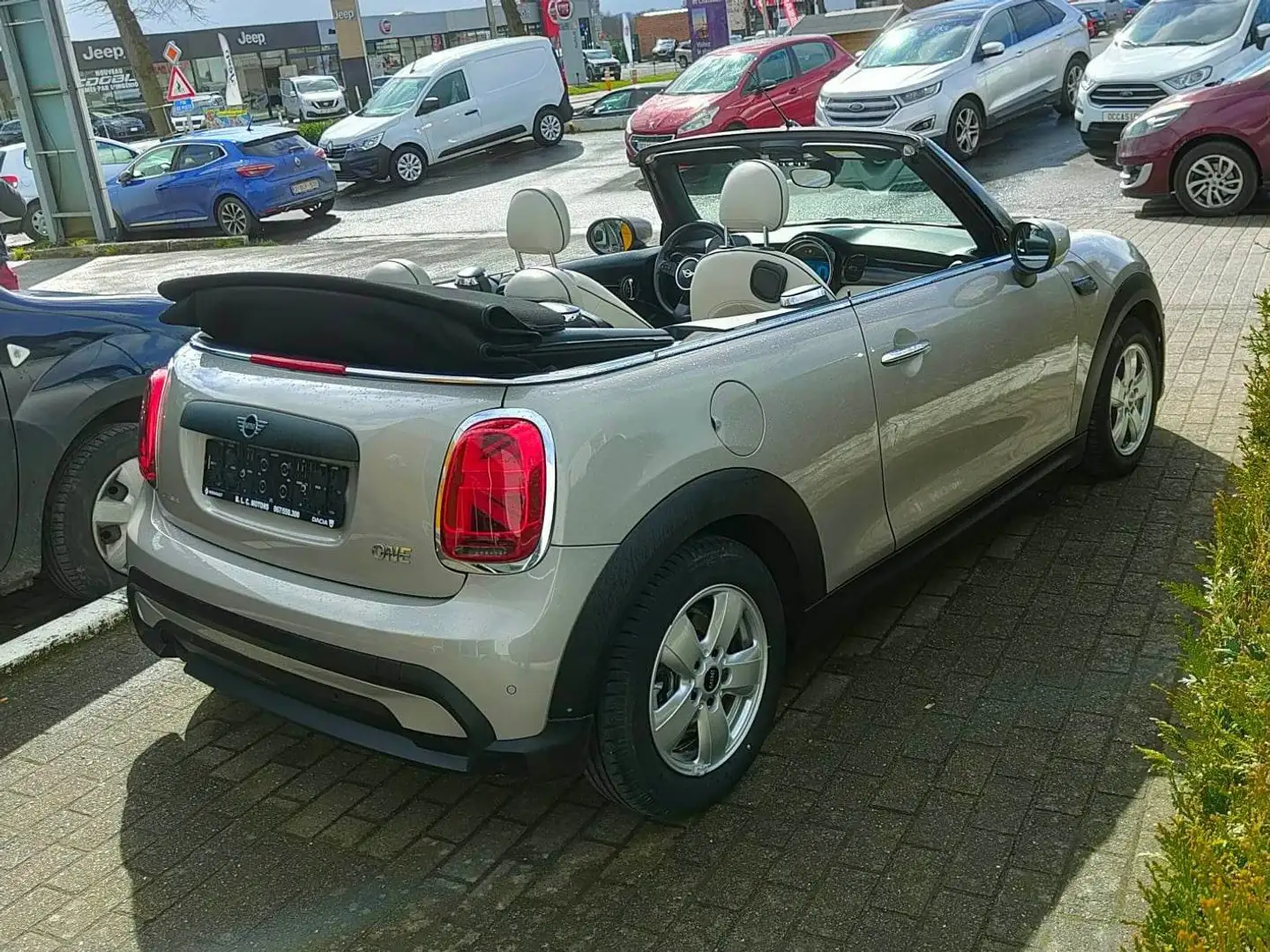 MINI One Cabrio 1.5 OPF FACELIFT II Beżowy - 2