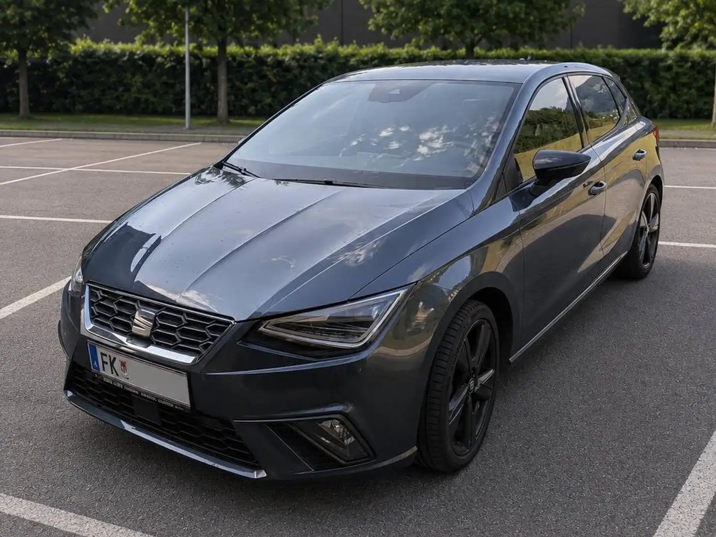 SEAT Ibiza Ibiza 1,0 ECO TSI FR Austria FR Austria Grau - 2
