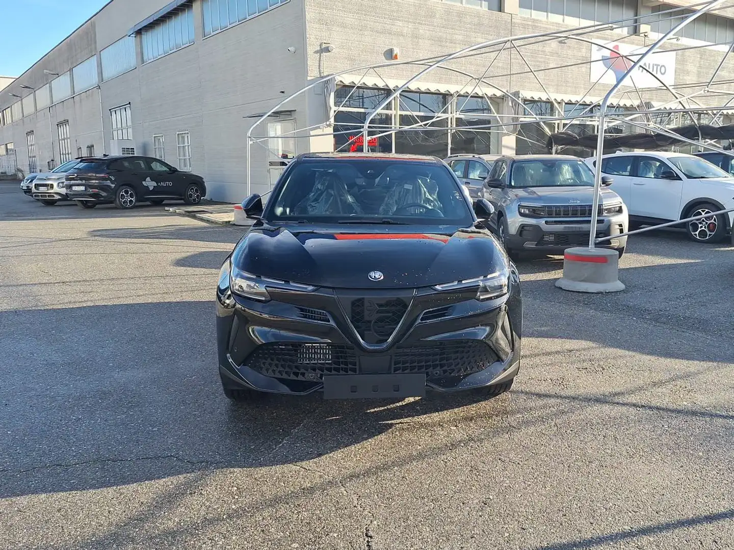 Alfa Romeo Junior JUNIOR IBRIDA SPECIALE1.2 145CV DCT PACK PREMIUM!! Nero - 2