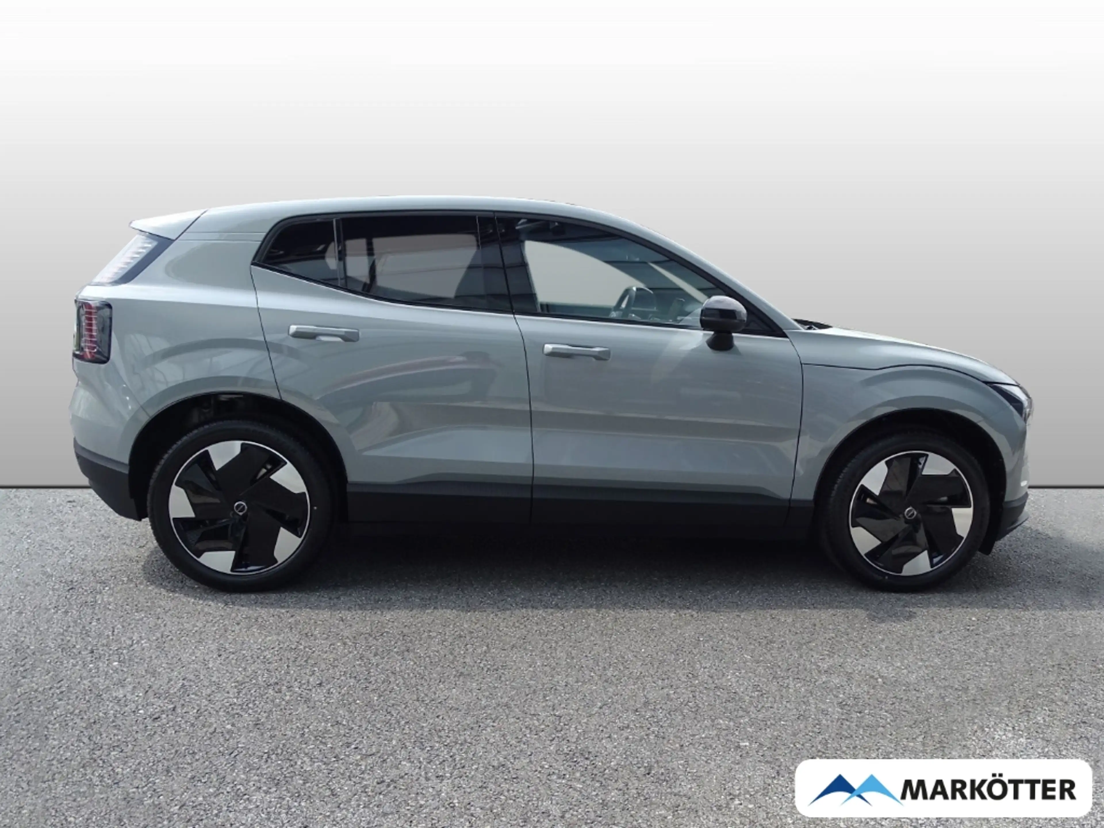 Volvo EX30 Plus P5 Long Range 2WD SHZ/LHZ — photo 4