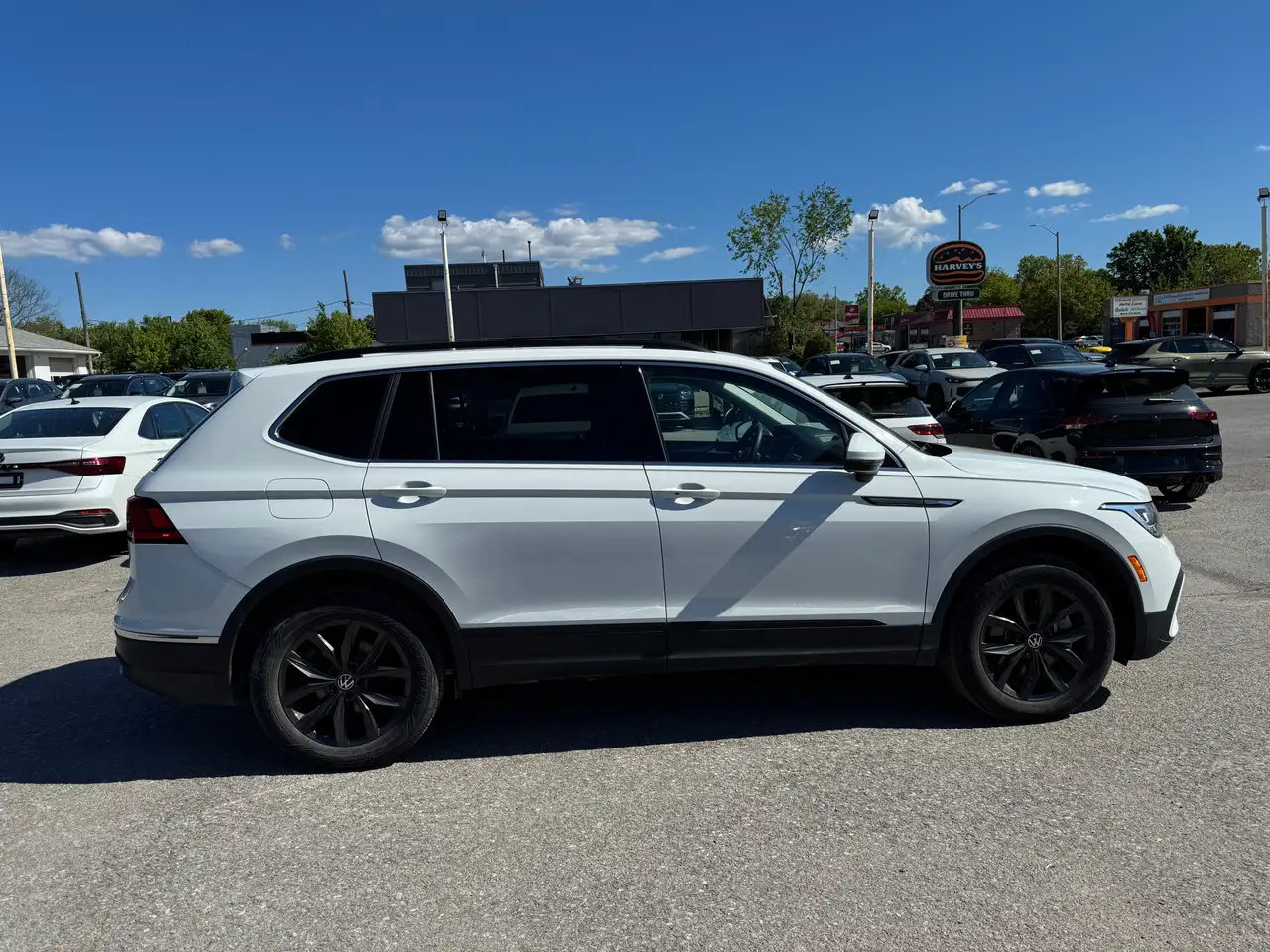 Volkswagen Tiguan снимка Volkswagen Tiguan