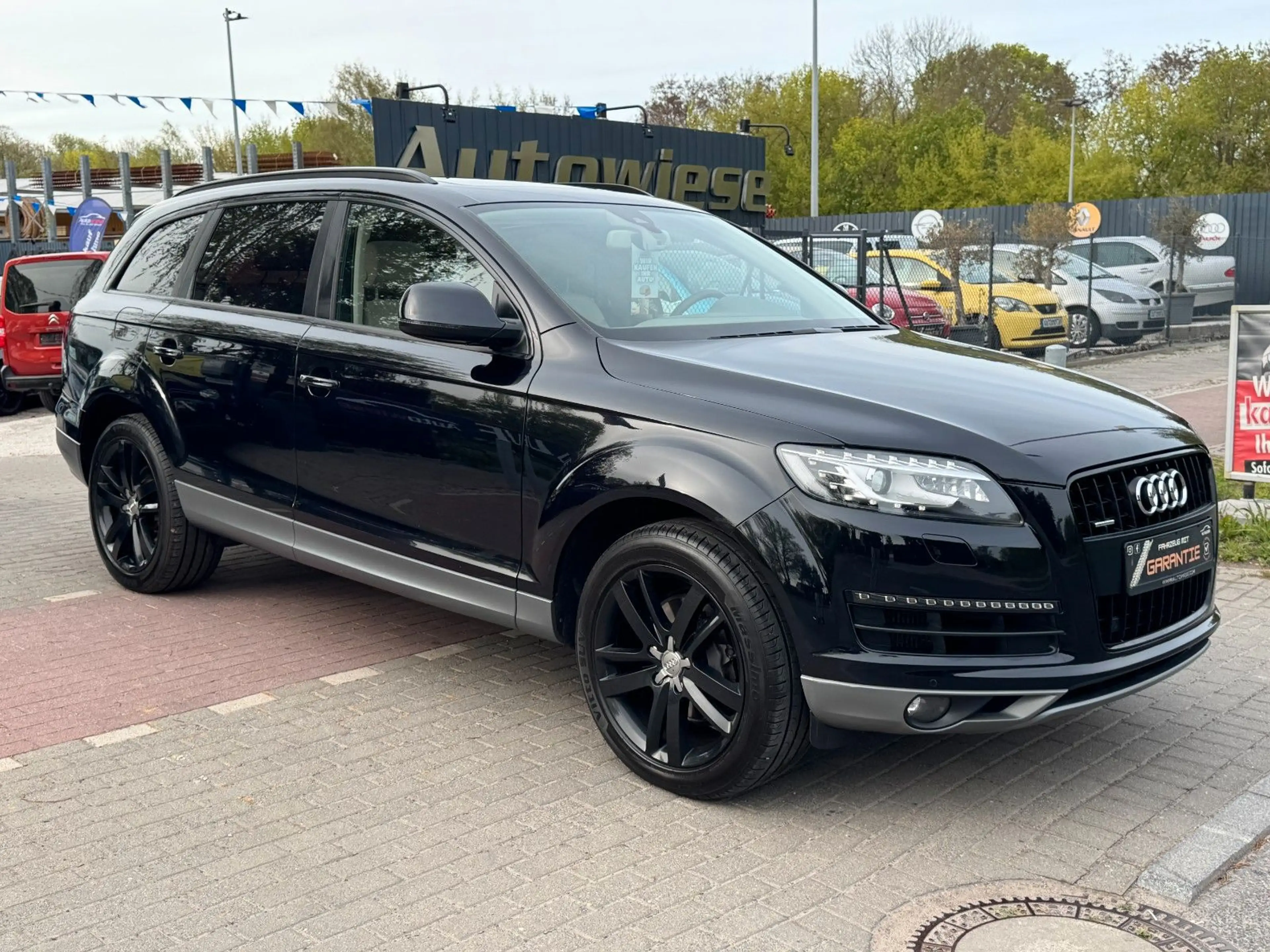 Audi Q7 3.0 TDl quattro*Aut*7Sitze*WEBASTO*PANO*VOLL — photo 3