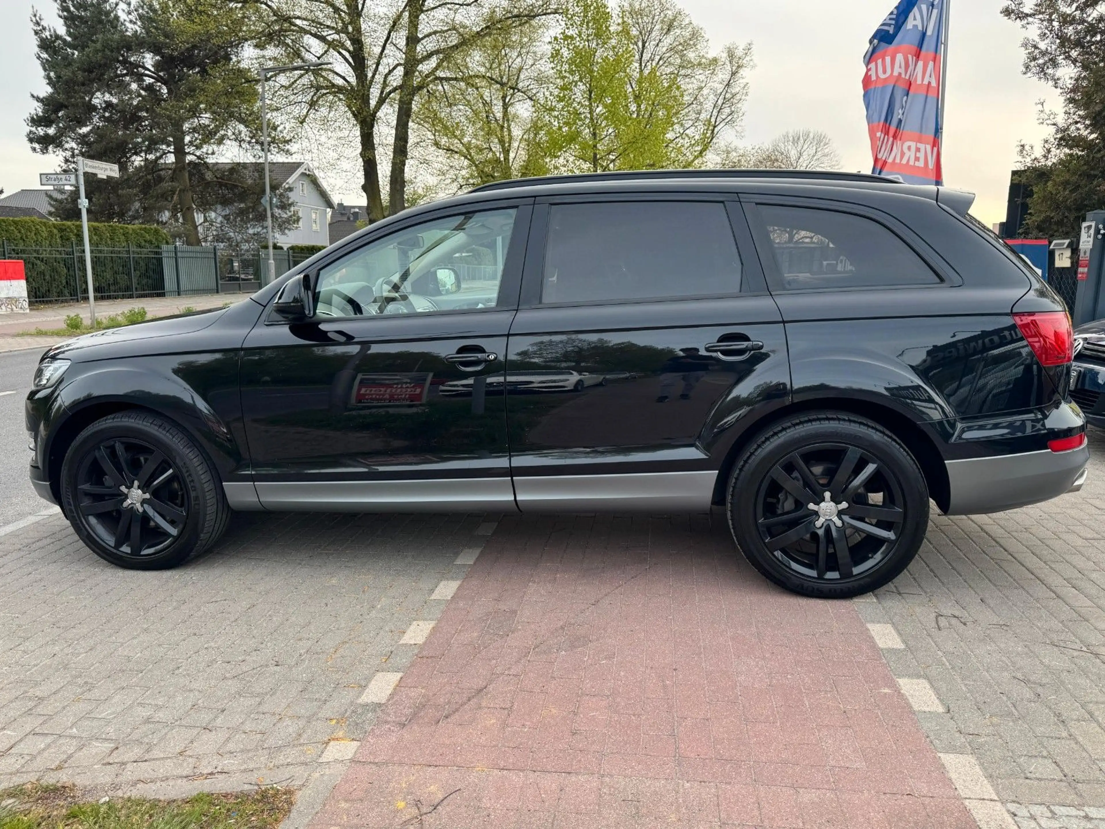 Audi Q7 3.0 TDl quattro*Aut*7Sitze*WEBASTO*PANO*VOLL — photo 6