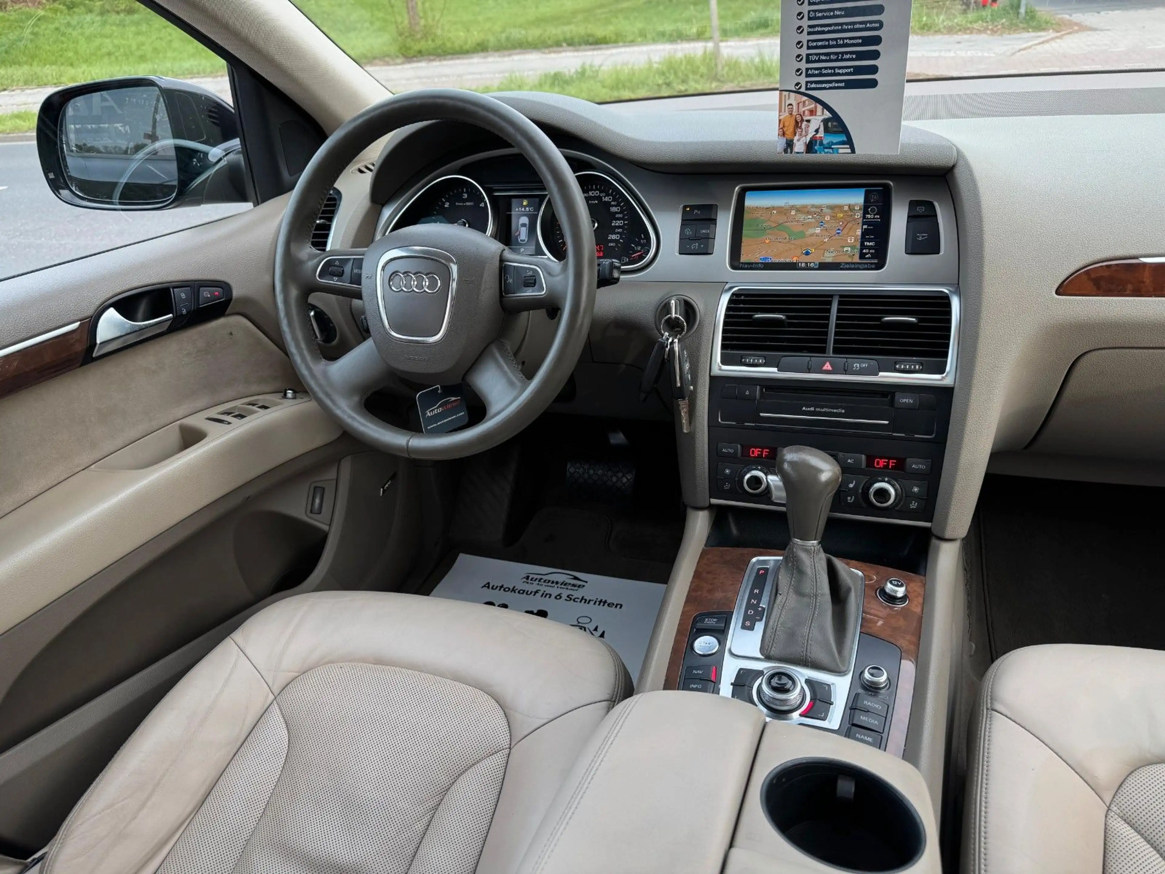 Audi Q7 3.0 TDl quattro*Aut*7Sitze*WEBASTO*PANO*VOLL — photo 11