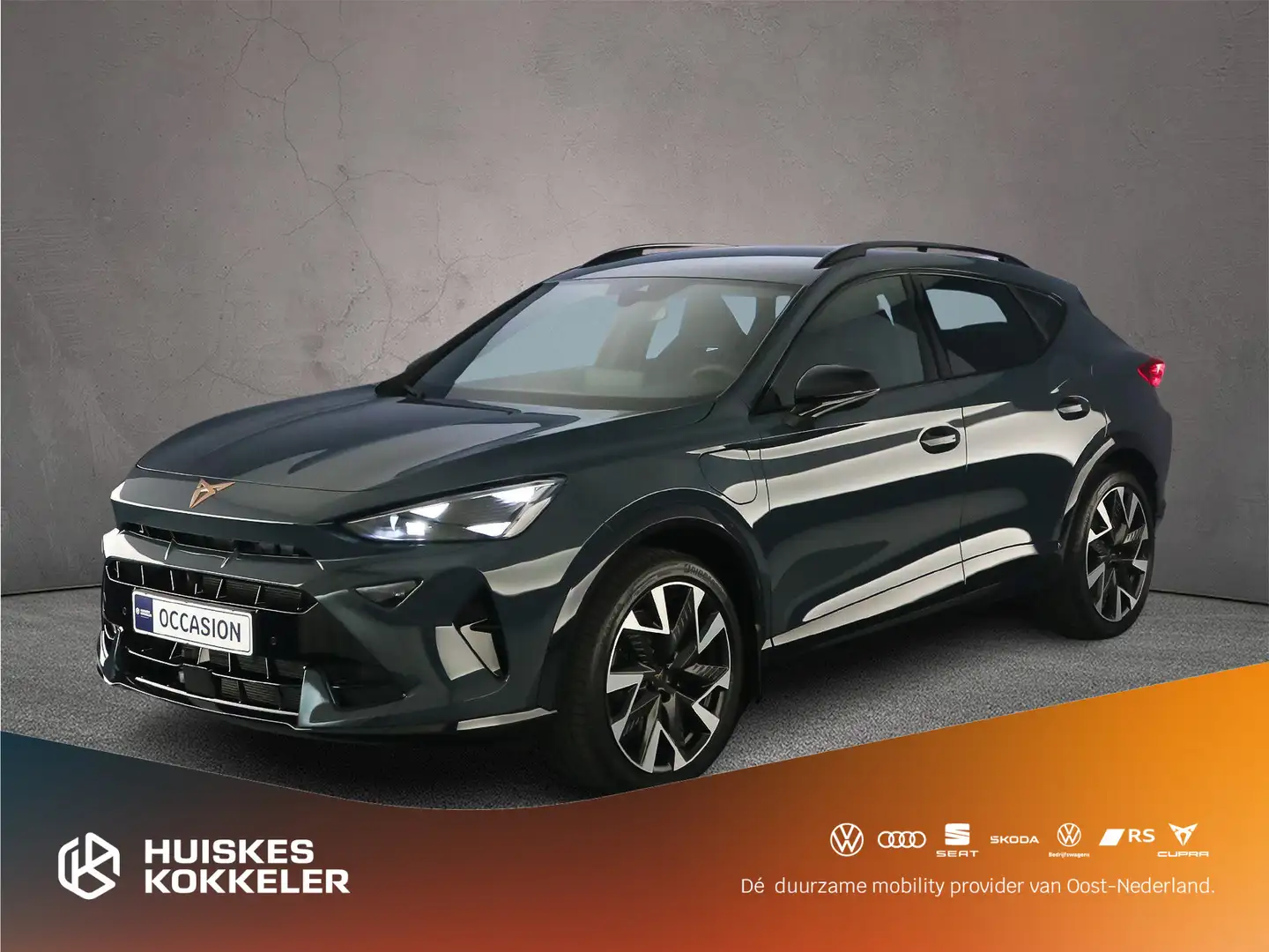 CUPRA Formentor VZ Performance 1.5 TSI e-Hybrid 272pk DSG Automaat Blauw - 1