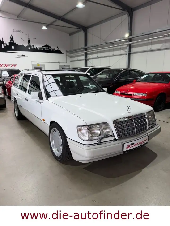 Mercedes-Benz E 300 TE Oettinger 3600-24 Leder,Klima,7-Sitze, foto 9