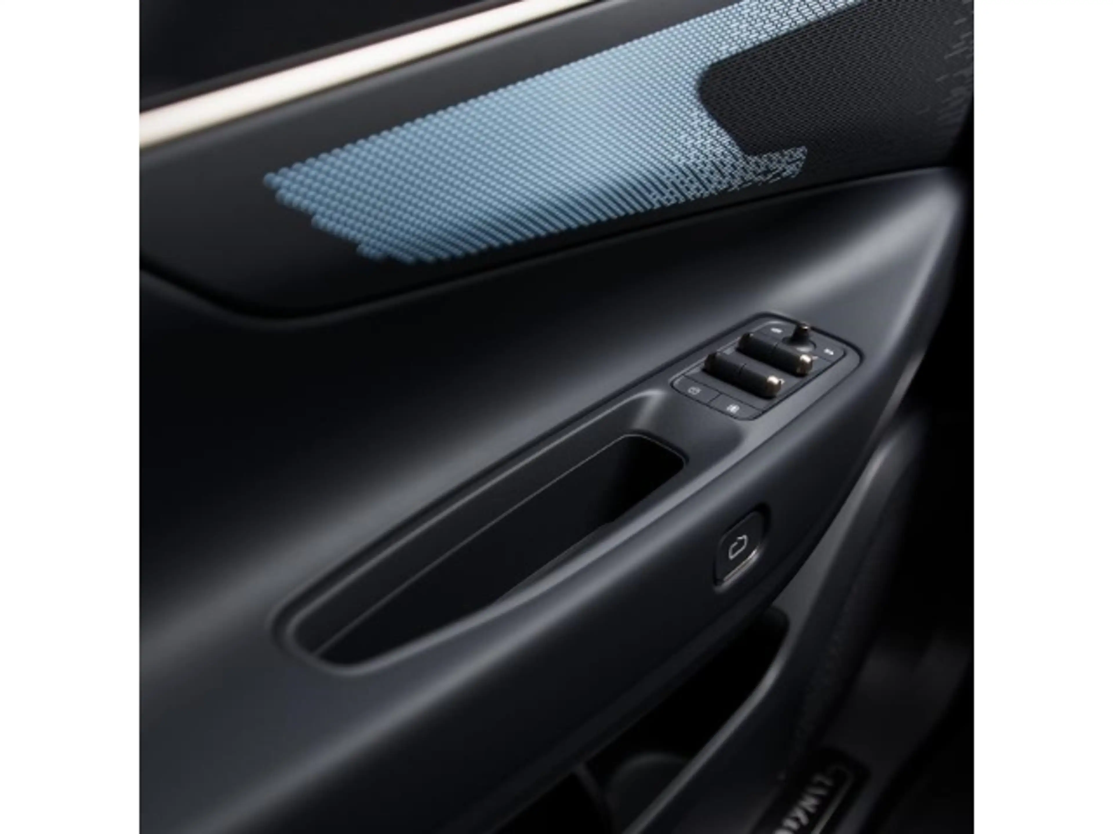 Lynk & Co 08 CORE / SHZ / Kamera / NAVI / ACC / LED / BARKAUF A — photo 10