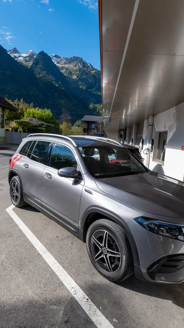 Mercedes-Benz EQB 350 EQB 350 4MATIC 66,5kWh Aut. Grau - 2