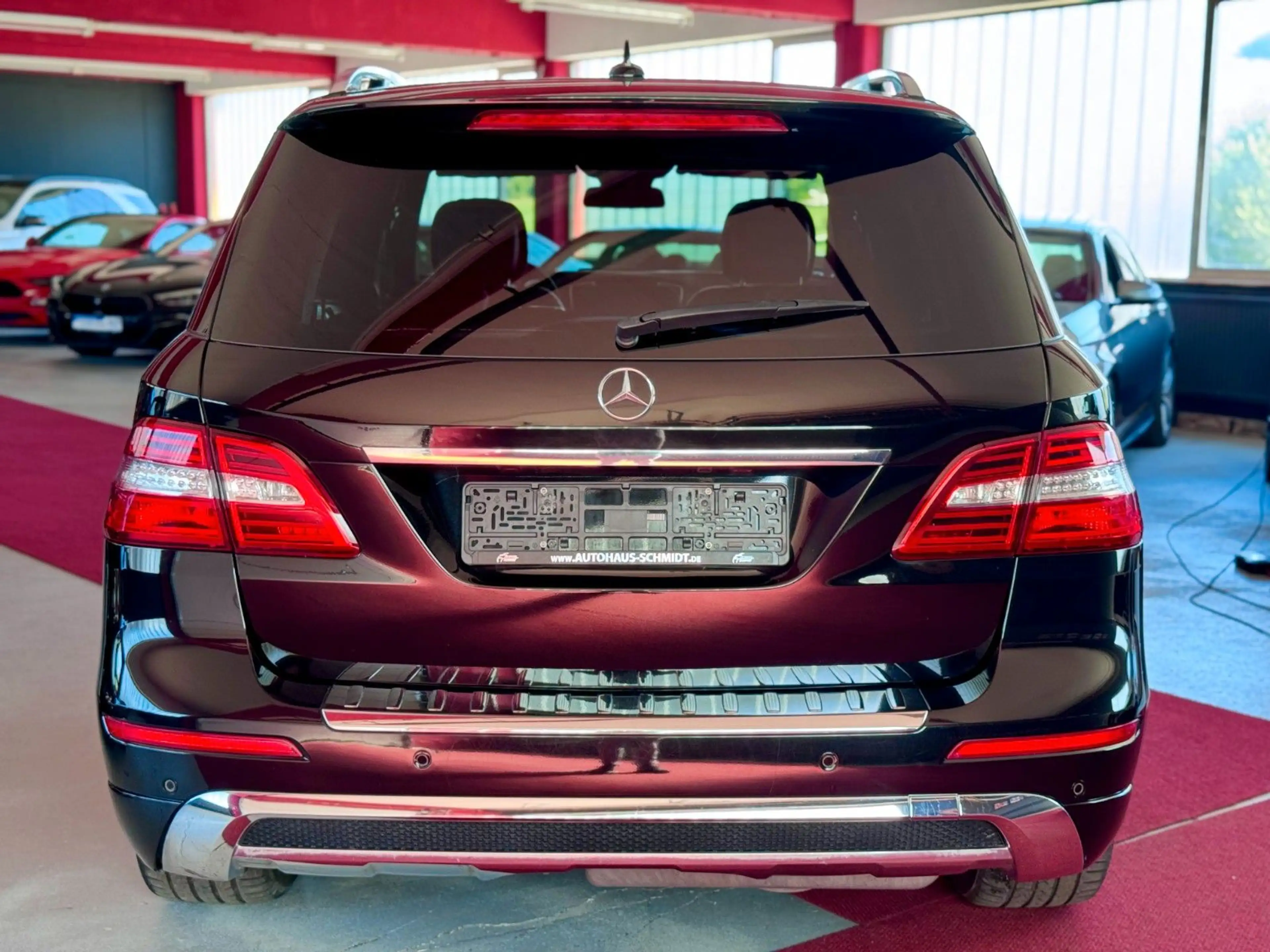 Mercedes-Benz ML 350 CDI AMG Line Offroad AHK Pano Standheiz — photo 8
