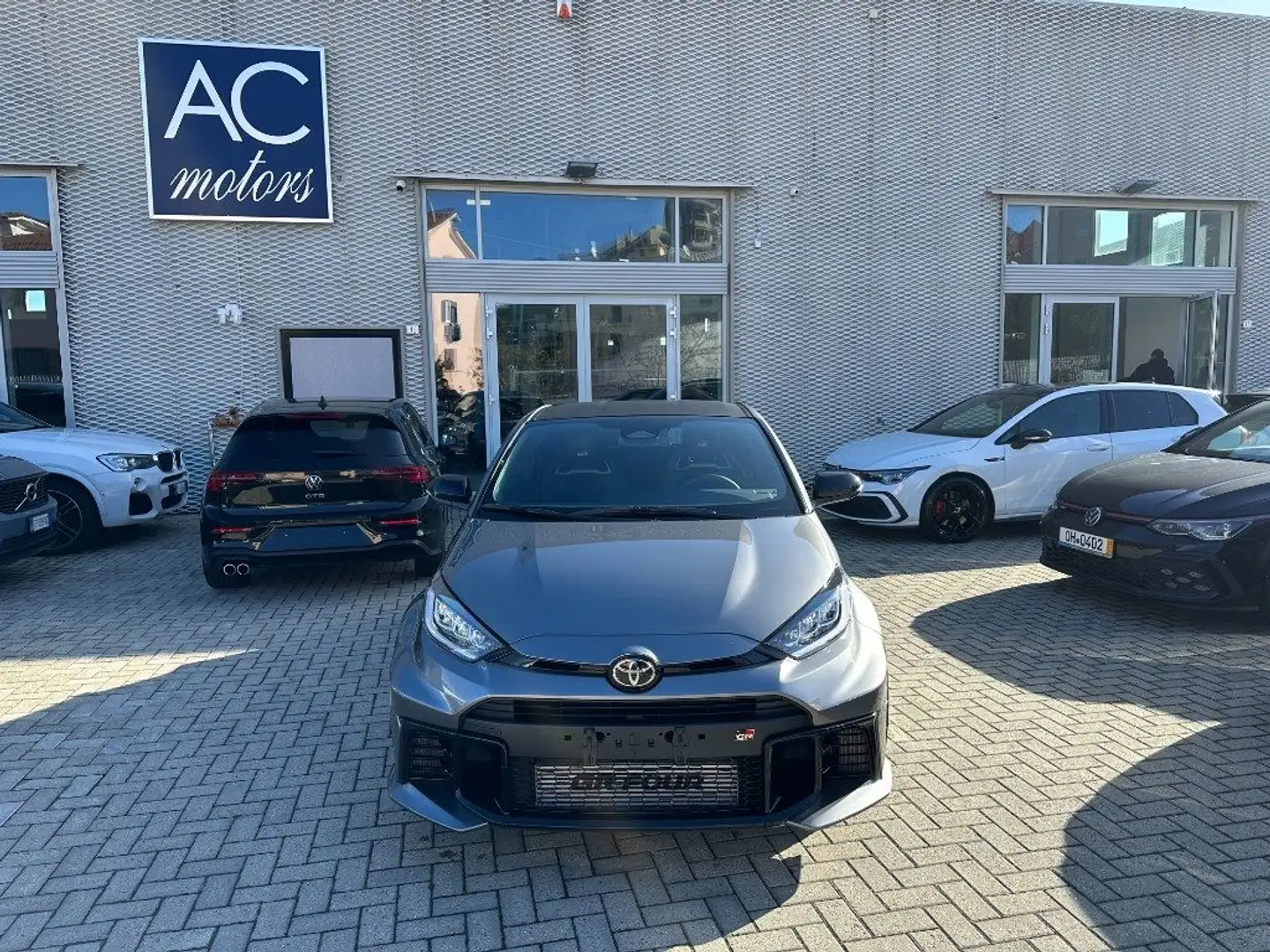 Toyota Yaris 1.6 Turbo 3 porte GR Yaris Circuit DAT Grigio - 1