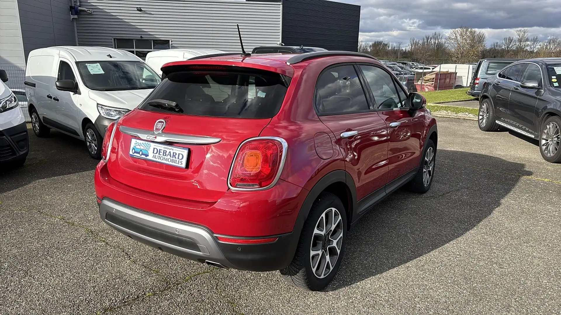Fiat 500X 1.4 MULTIAIR 16V 140CH CITY CROSS DCT Rouge - 2