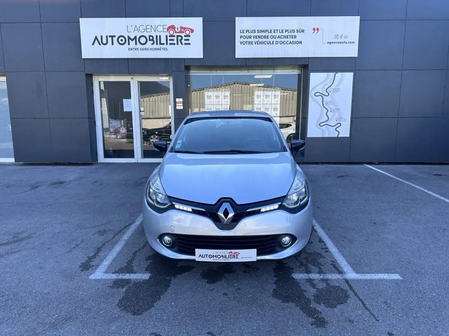Renault Clio IV 1.5 dCi 75ch Energy Zen distribution faite Gris - 2