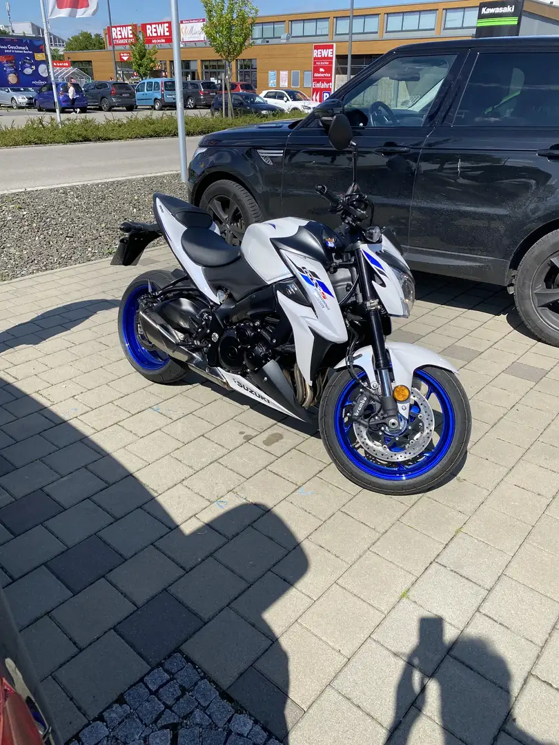 Suzuki GSX-S 1000 Biały - 1