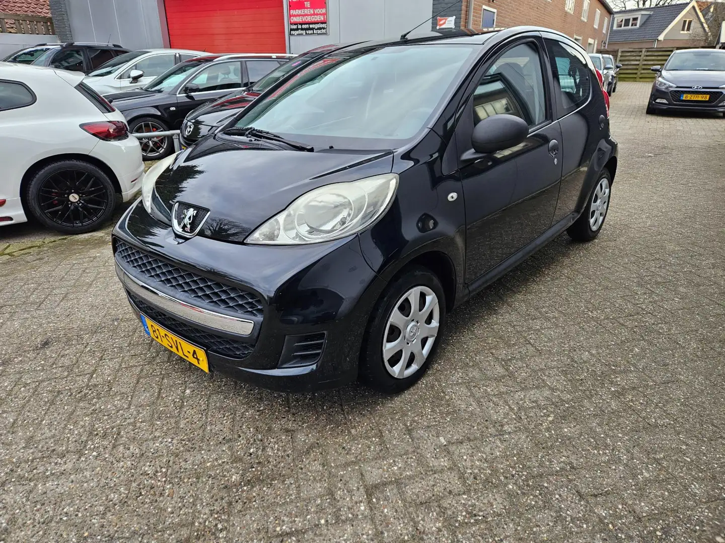 Peugeot 107 1.0-12V XR |Airco Schwarz - 2