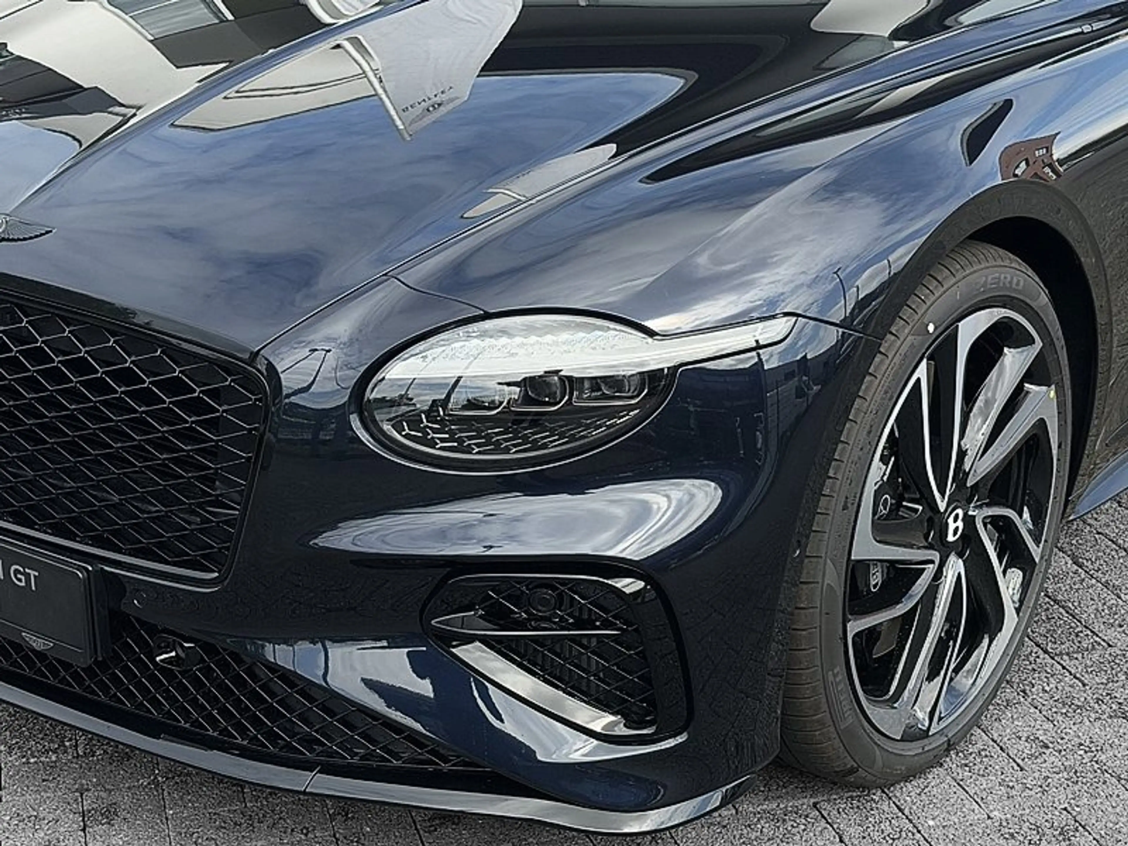 Bentley Continental GTC S *B&O*Rotating*Wellness Seating* — photo 9