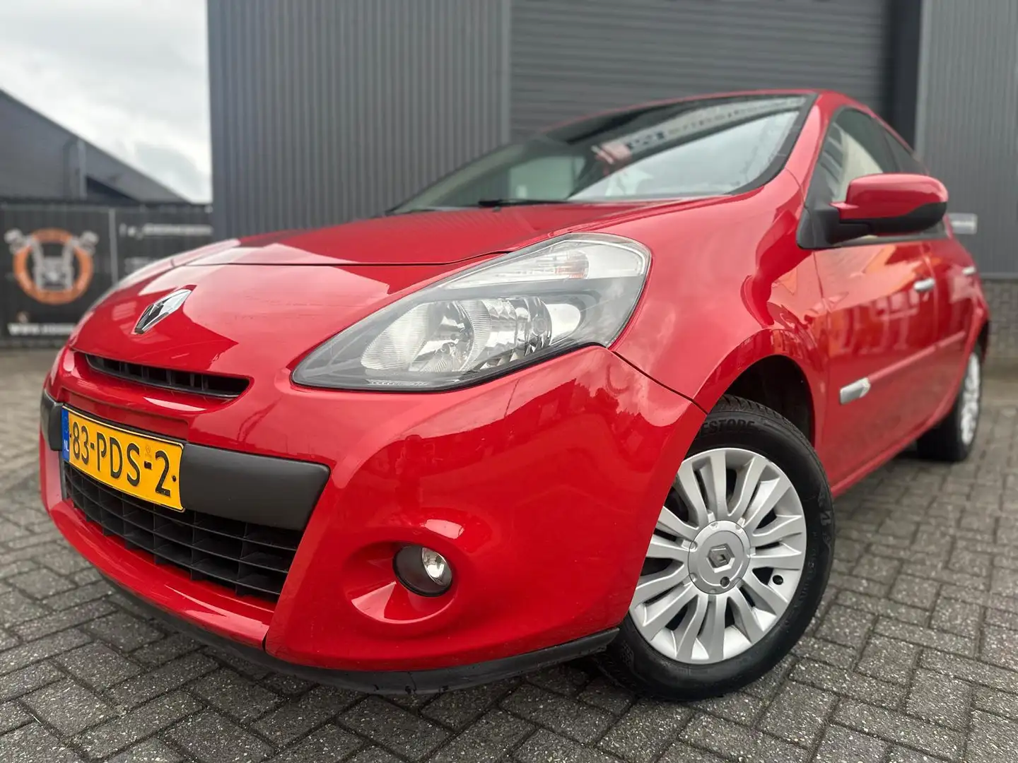 Renault Clio 1.2 TCe Collection Rood - 2