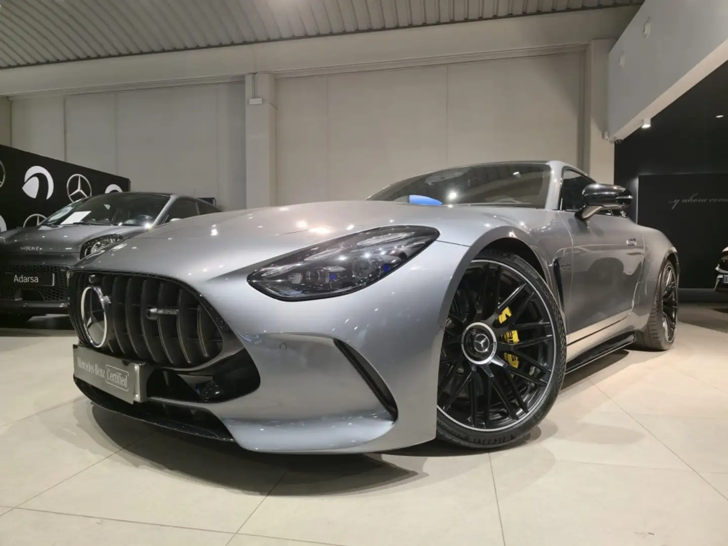 Mercedes-Benz AMG GT Coupé 63 S 4Matic+ Gris - 2
