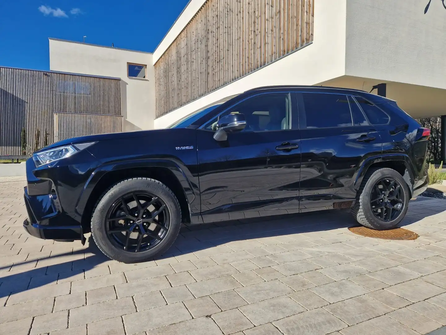 Toyota RAV 4 RAV4 2,5 Hybrid Black Edition AWD Black Edition Schwarz - 1