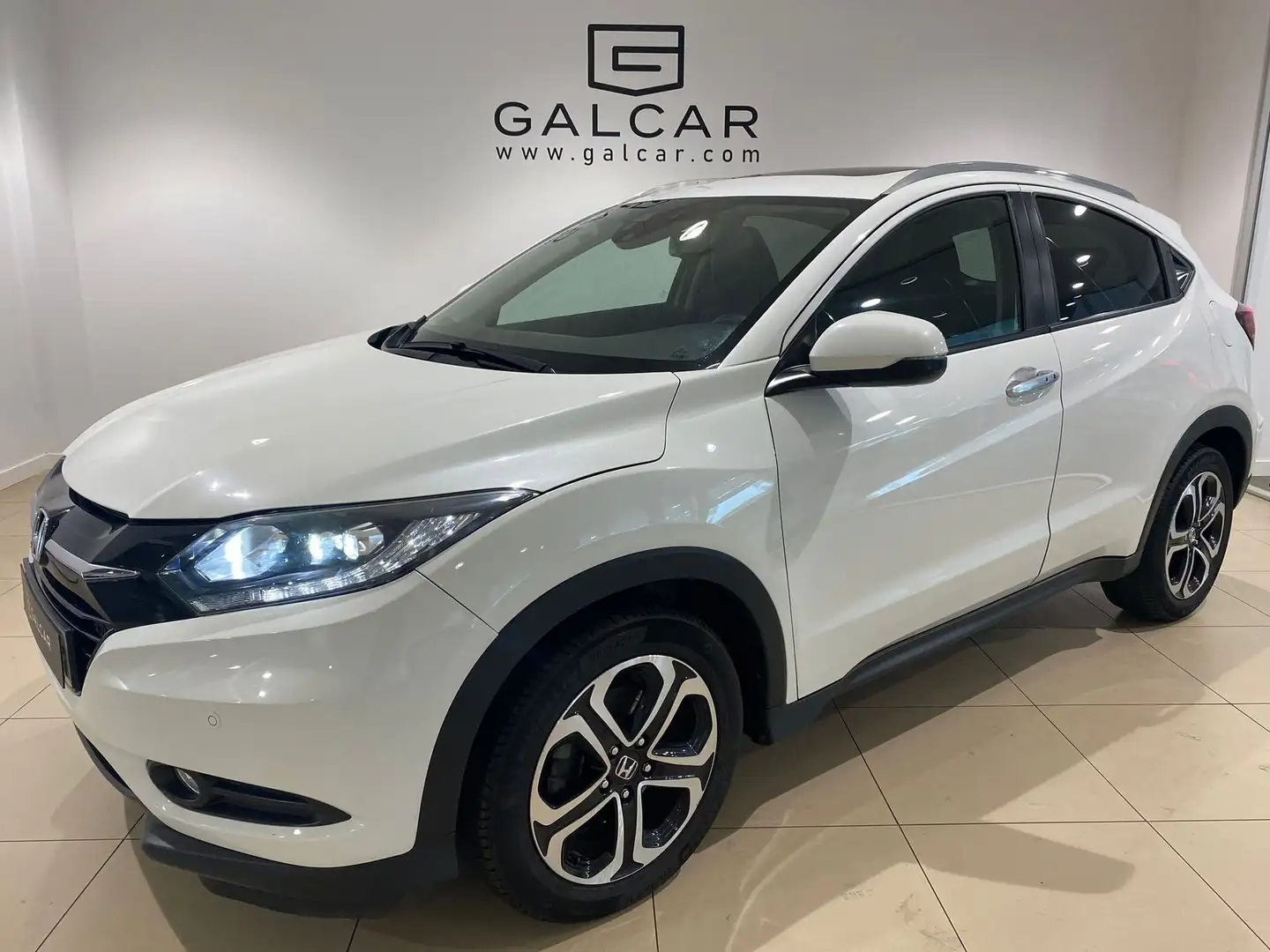Honda HR-V 1.5 i-VTEC CVT Executive - 1
