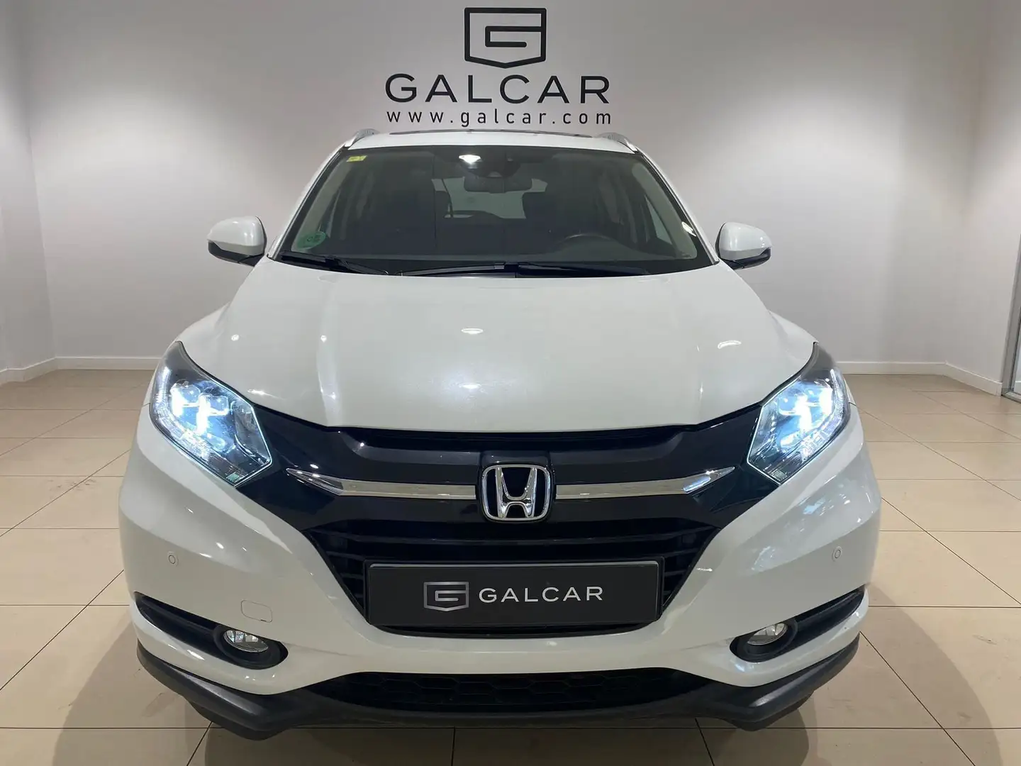 Honda HR-V 1.5 i-VTEC CVT Executive - 2