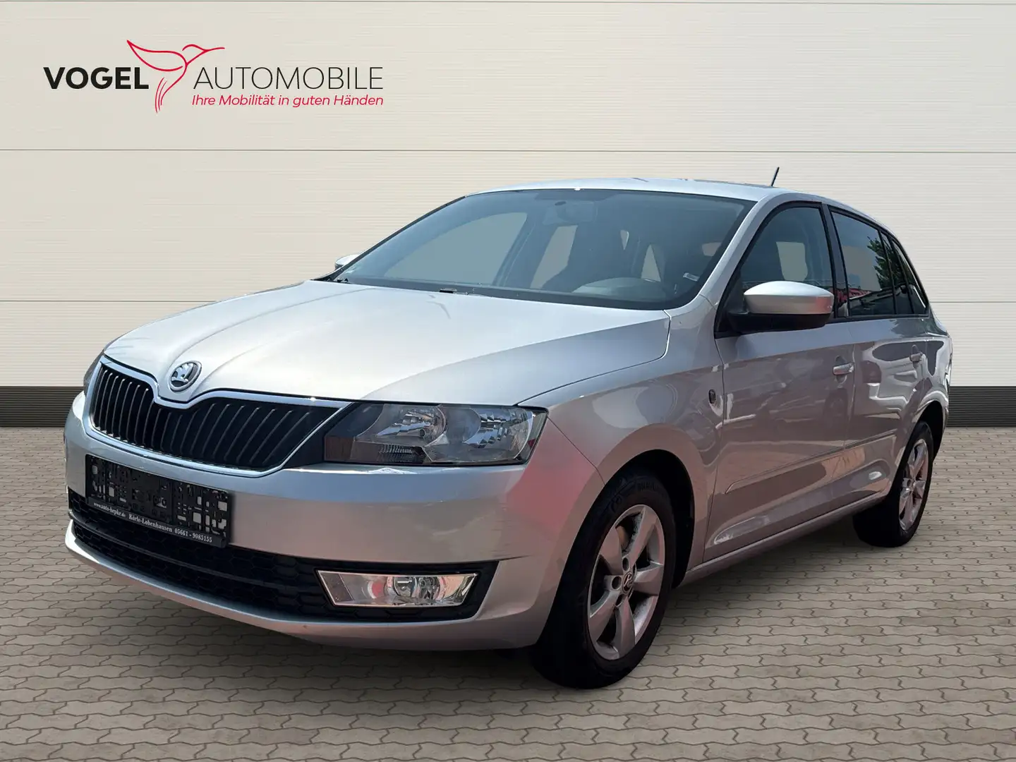 Skoda Rapid/Spaceback Rapid 1.6 TDI Spaceback Ambition +PDC+Nur Gewerbe Silber - 1