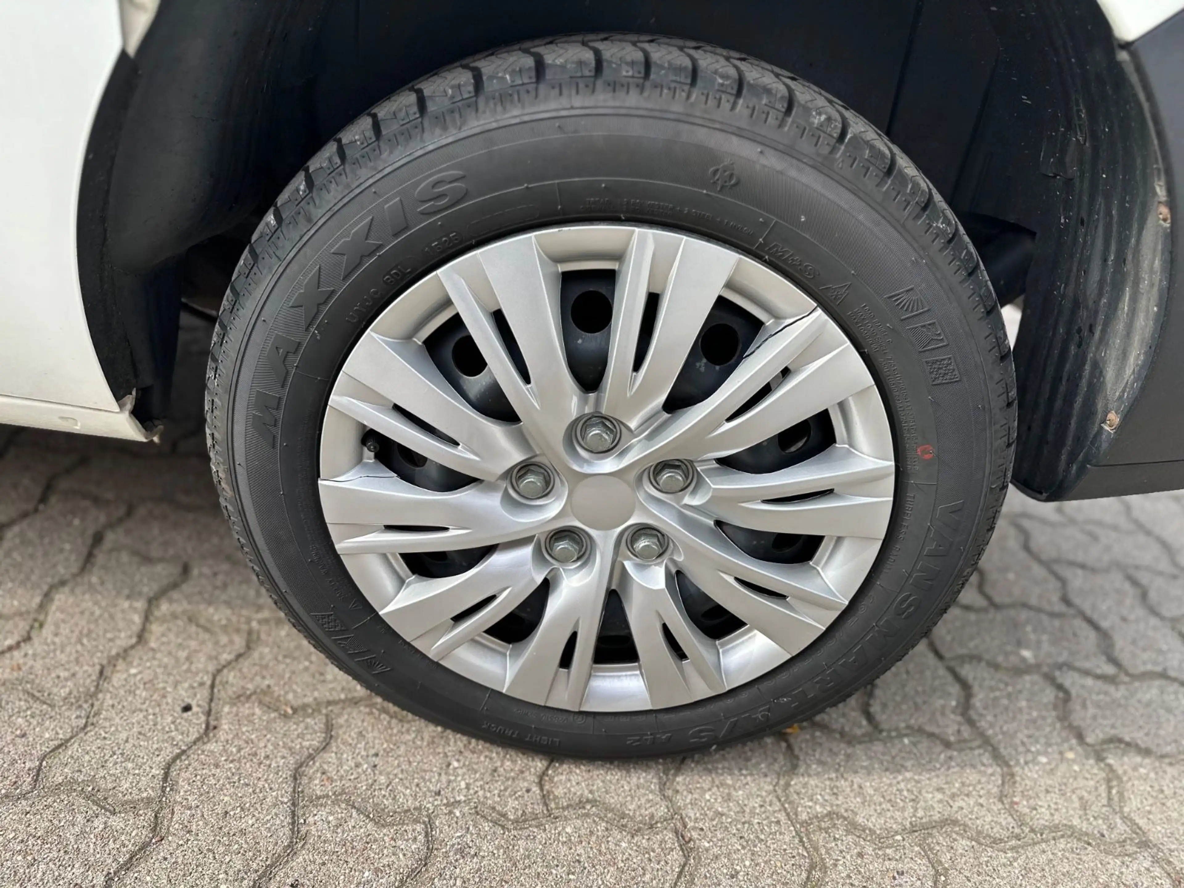 Opel Combo D Selection L1H1/AHK/KAM/KLIMA/GJR/TÜV NEU — photo 8