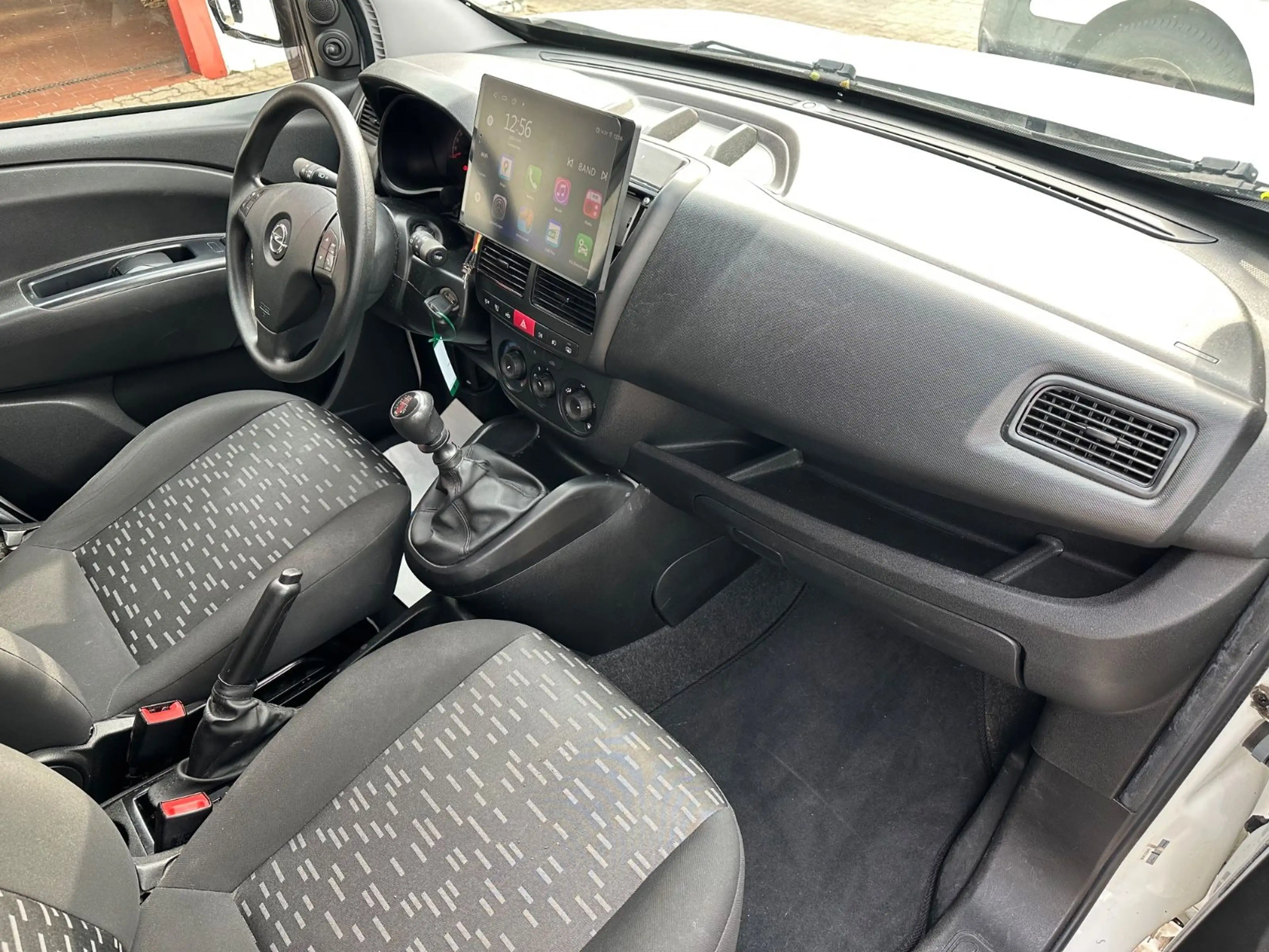 Opel Combo D Selection L1H1/AHK/KAM/KLIMA/GJR/TÜV NEU — photo 13