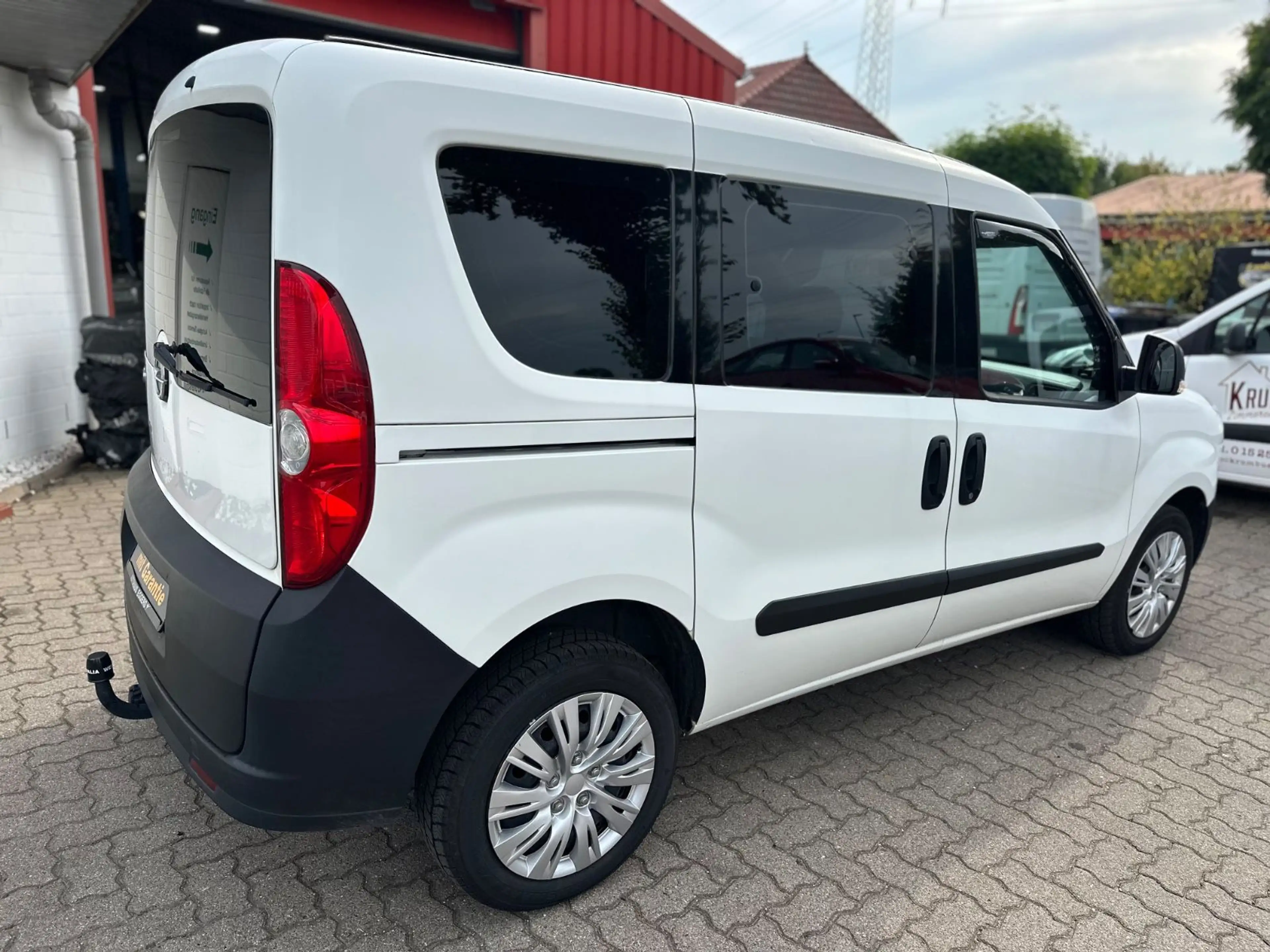 Opel Combo D Selection L1H1/AHK/KAM/KLIMA/GJR/TÜV NEU — photo 5