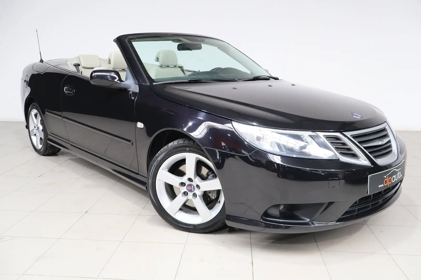 Saab 9-3 9-3 Cabriolet 1.9 TiD Automaat Schwarz - 1