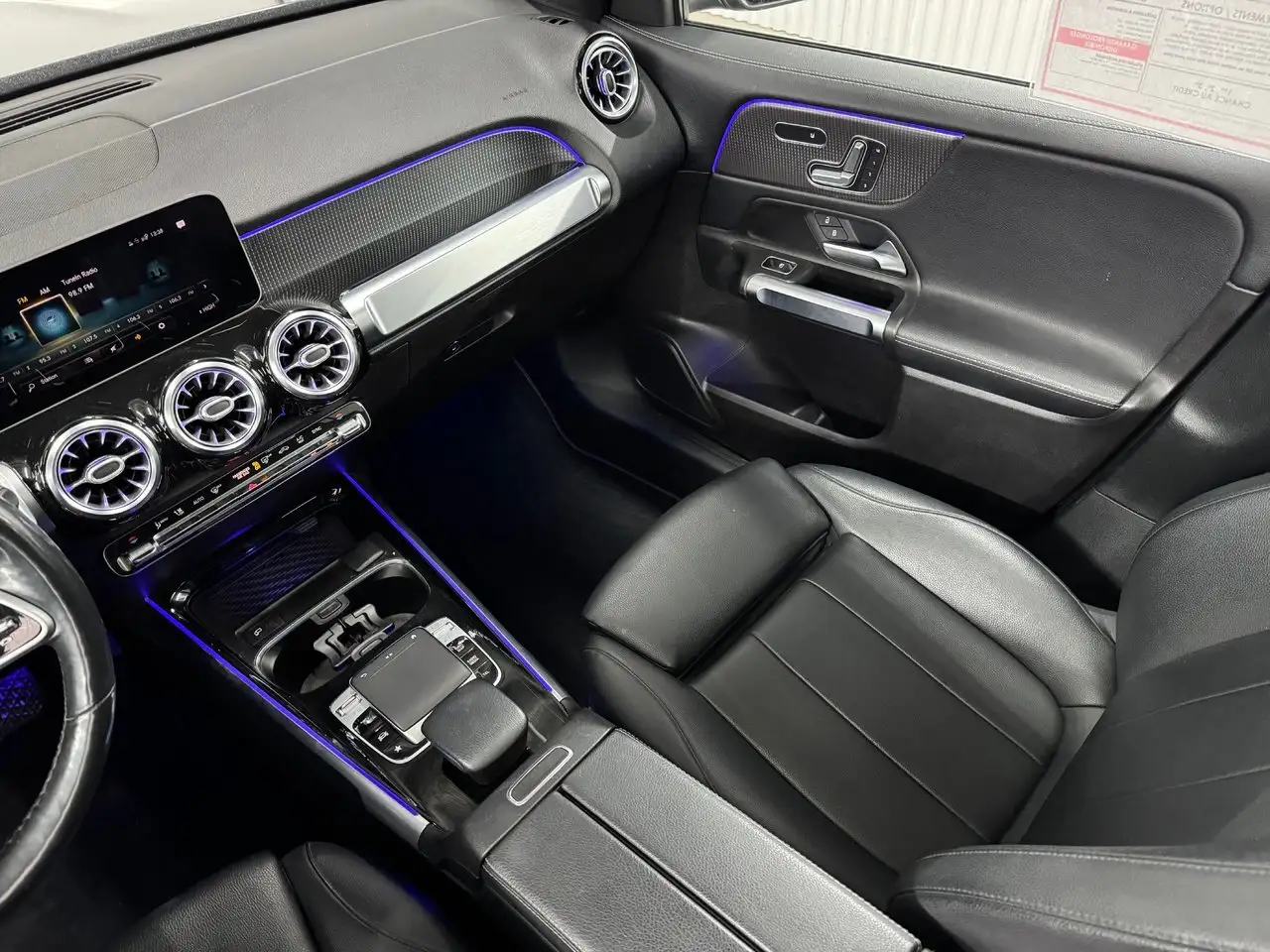 Mercedes-Benz GLB fotografie Mercedes-Benz GLB