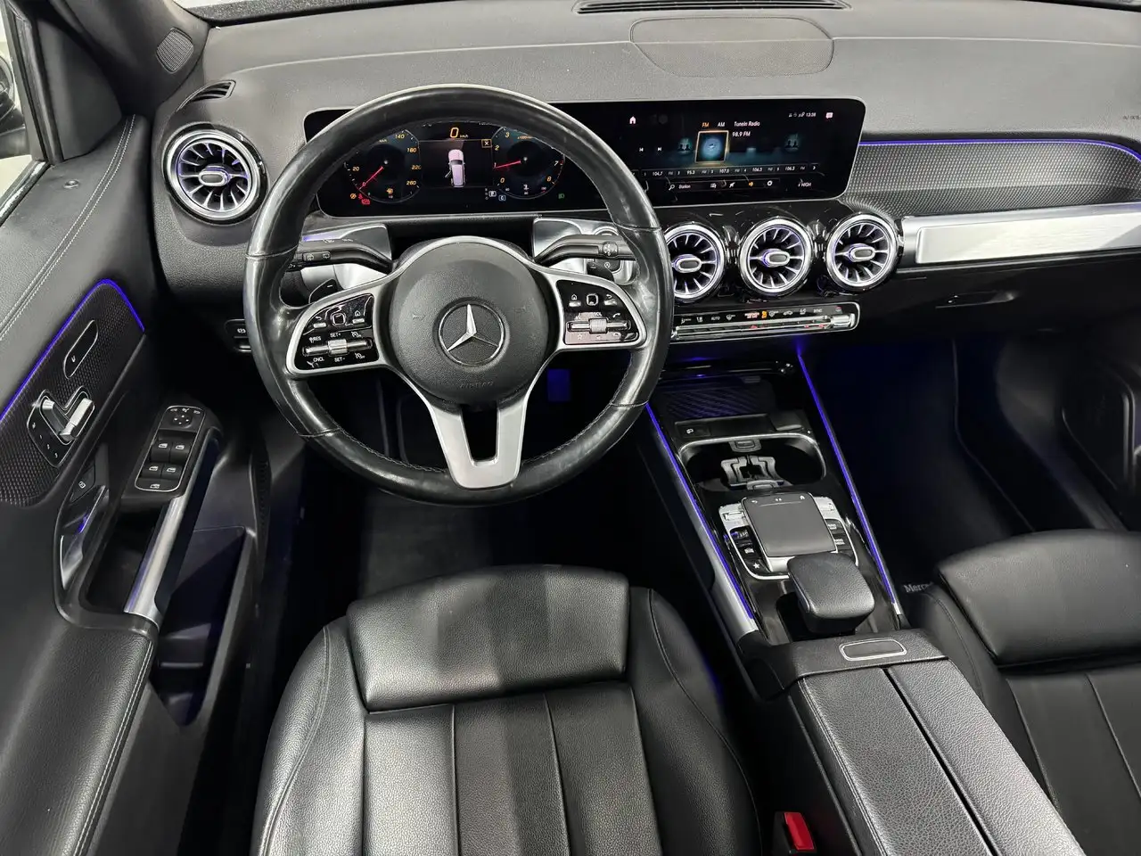 Mercedes-Benz GLB fotografie Mercedes-Benz GLB