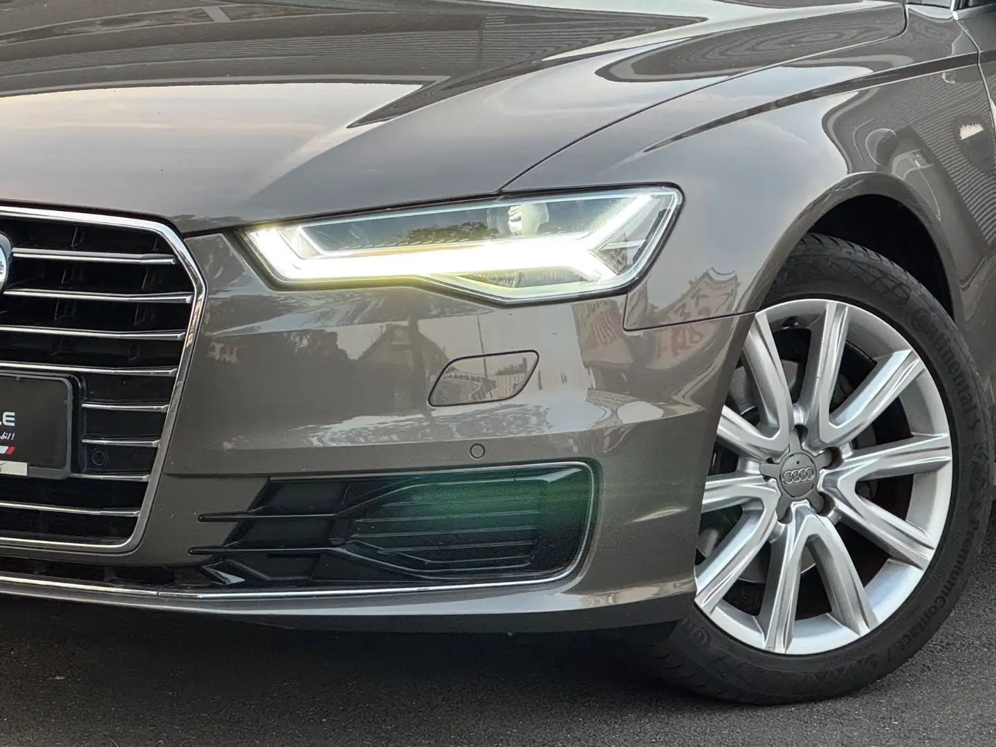 Audi A6 Avant 1.8 TFSI Matrix-LED-Scheinwerfer, Grau - 1