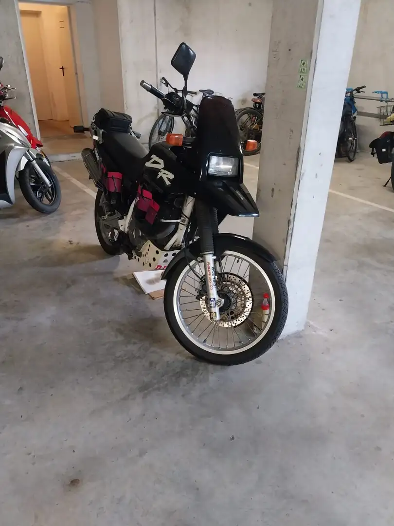 Suzuki DR 800 mit Getriebeschaden Black - 2