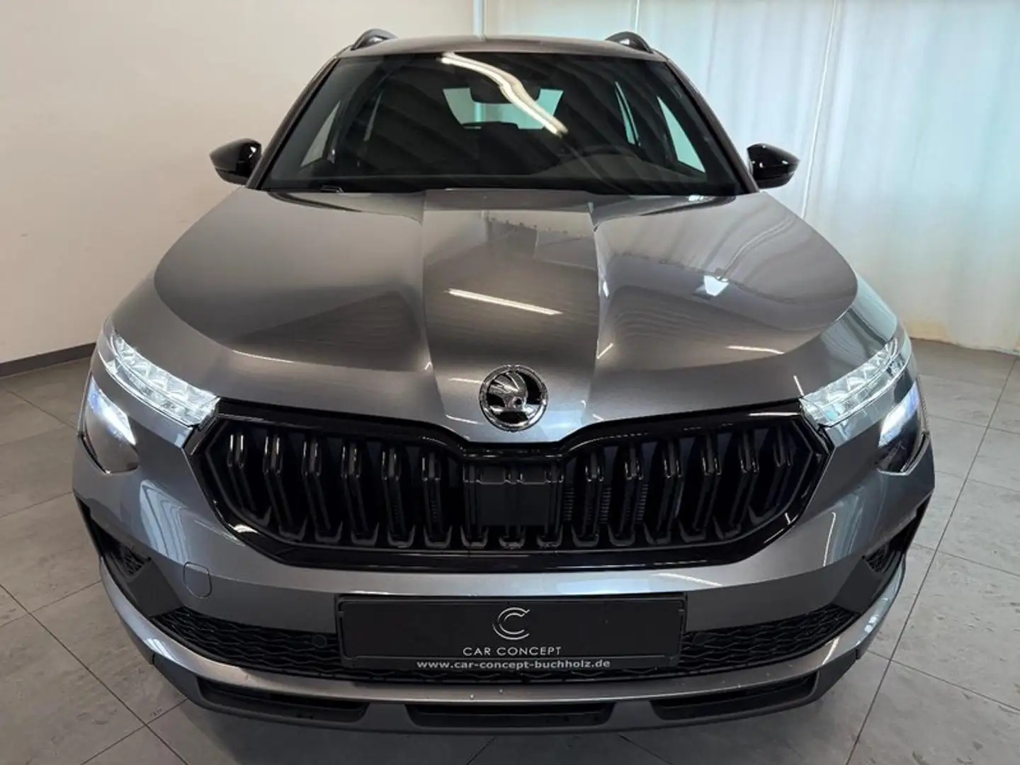 Skoda Kamiq Sport 1.0 TSI DSG KESSY KAMERA 18" SHZ Grijs - 2