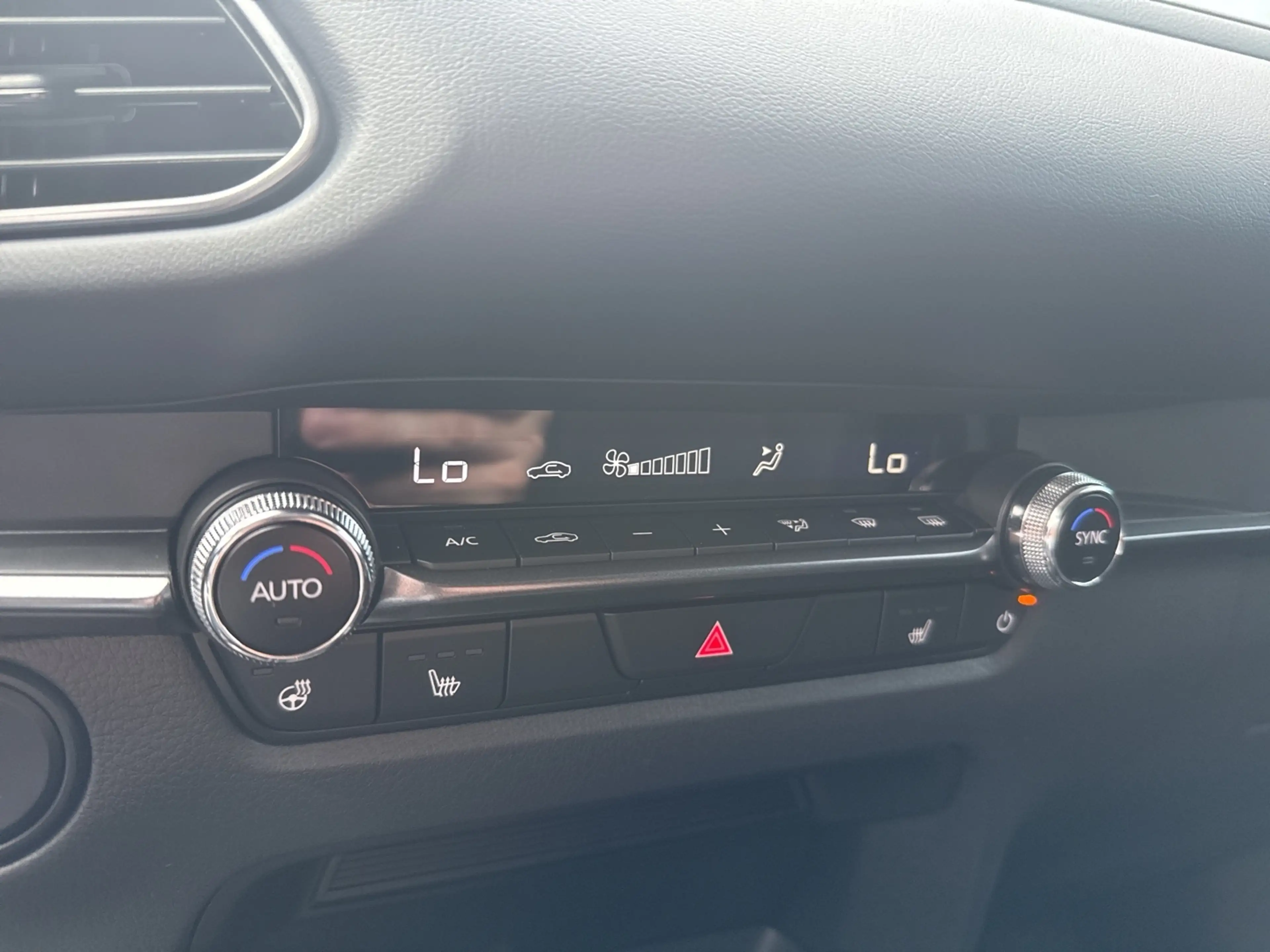 Mazda CX-30 Exclusive-Line 2027 Automatik 140 Metallic — photo 14