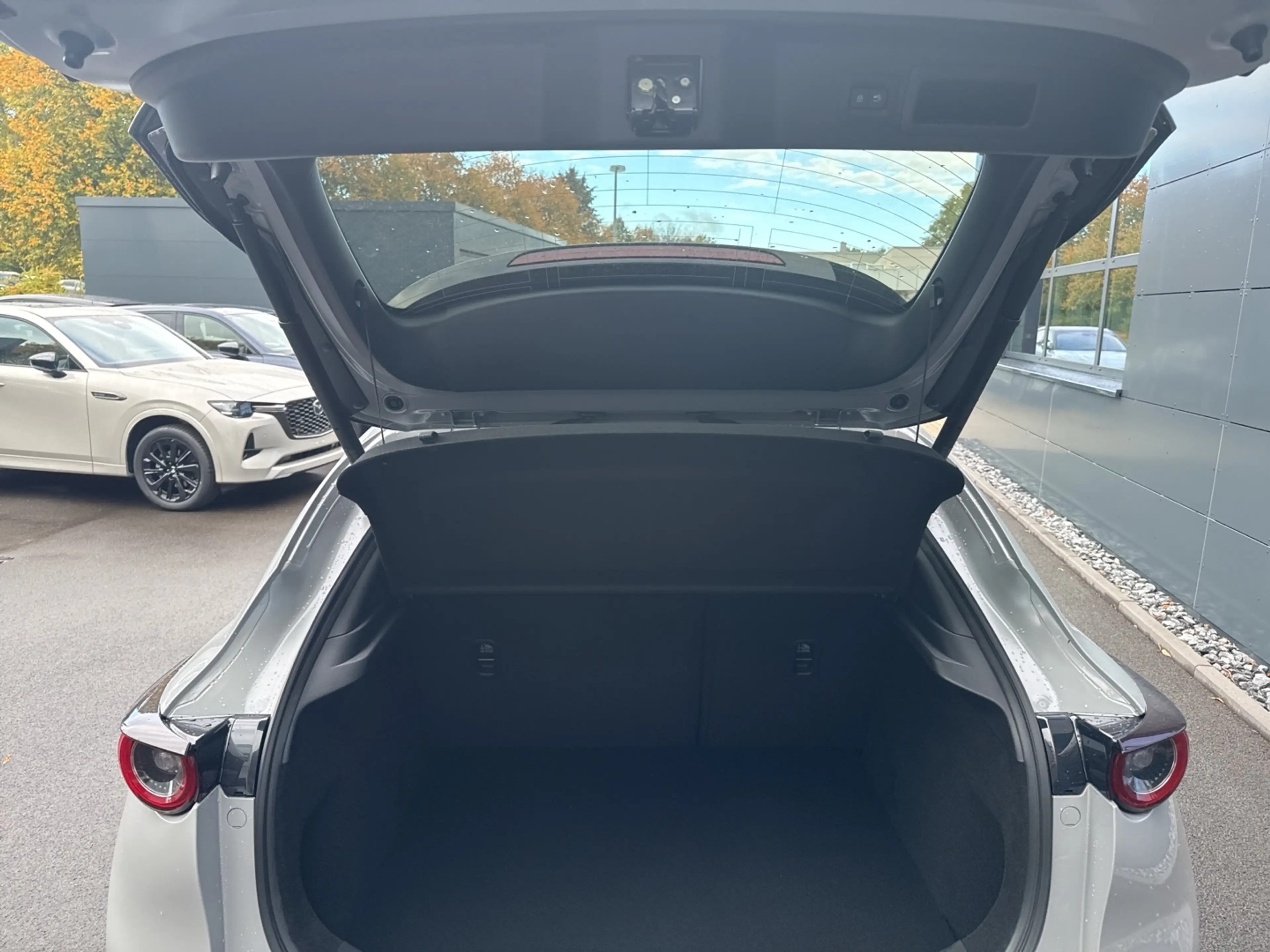 Mazda CX-30 Exclusive-Line 2027 Automatik 140 Metallic — photo 8