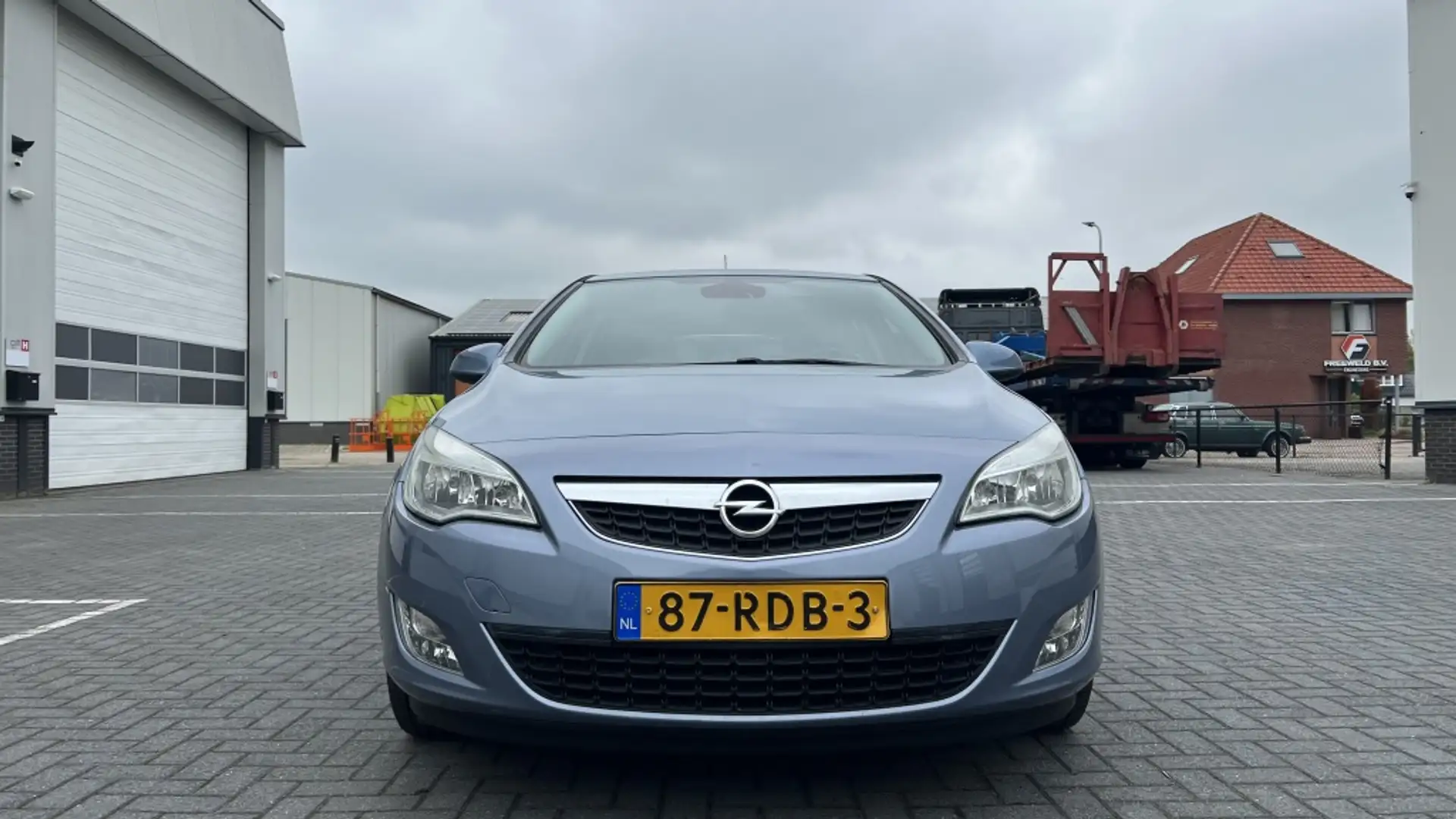 Opel Astra 1.4 Turbo Edition Bleu - 2
