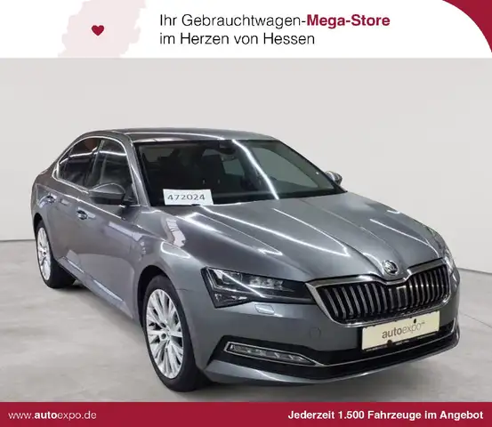 Skoda Superb 2.0 TDI DSG Style StandH NAV