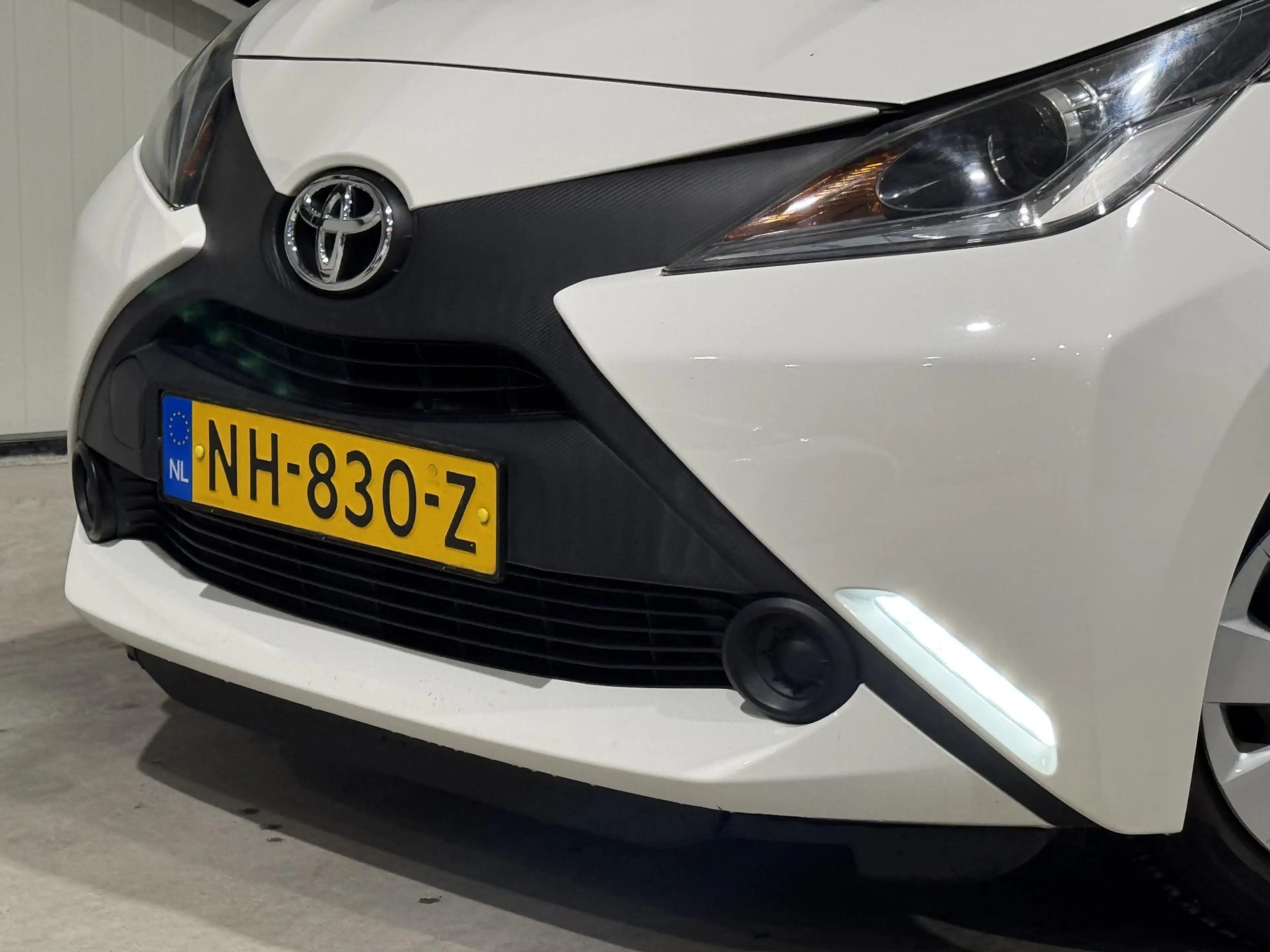 Toyota Aygo 1.0 VVT-i x-now | airco | dealer onderhouden | — photo 14