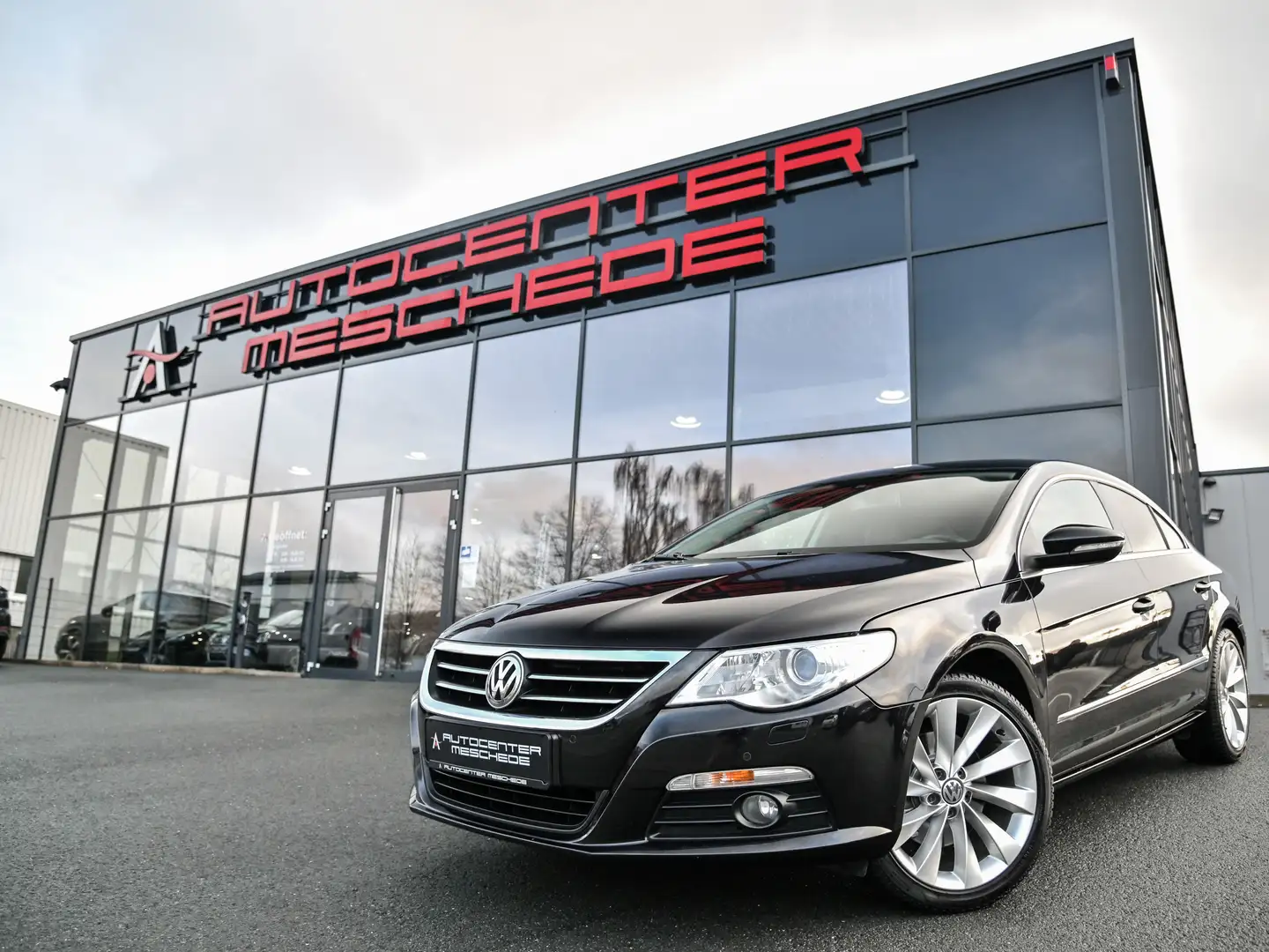 Volkswagen CC 2.0 TFSI Navi RNS510* DCC* Kamera* 18 Zoll* Noir - 1