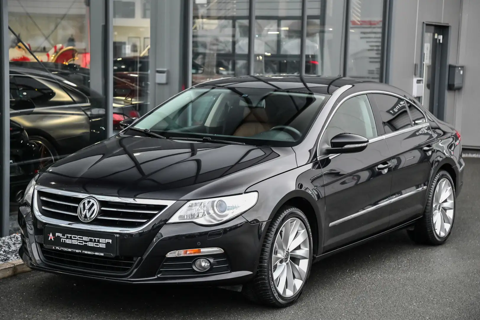 Volkswagen CC 2.0 TFSI Navi RNS510* DCC* Kamera* 18 Zoll* Noir - 2