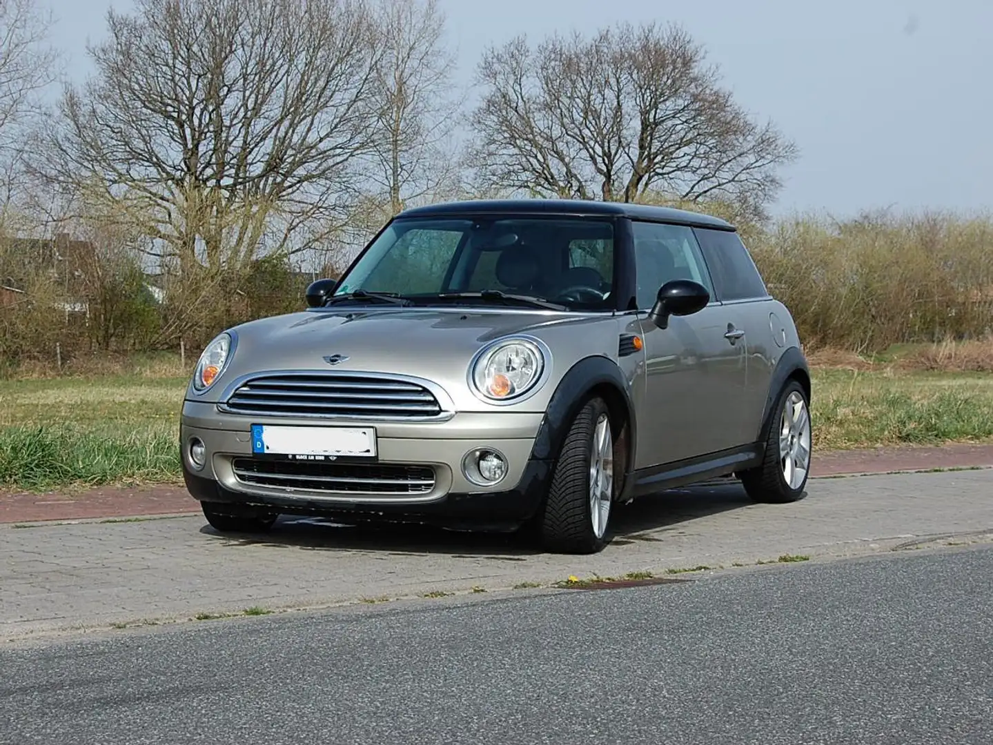 MINI Cooper Zuverlässig- TÜV Neu! - Automatik Grau - 1