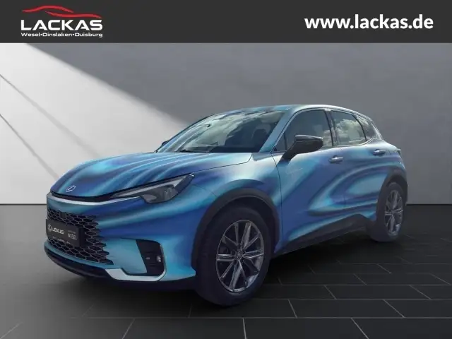 Lexus LBX ELEGANT SAFE&SOUND Amelie Runkel Design