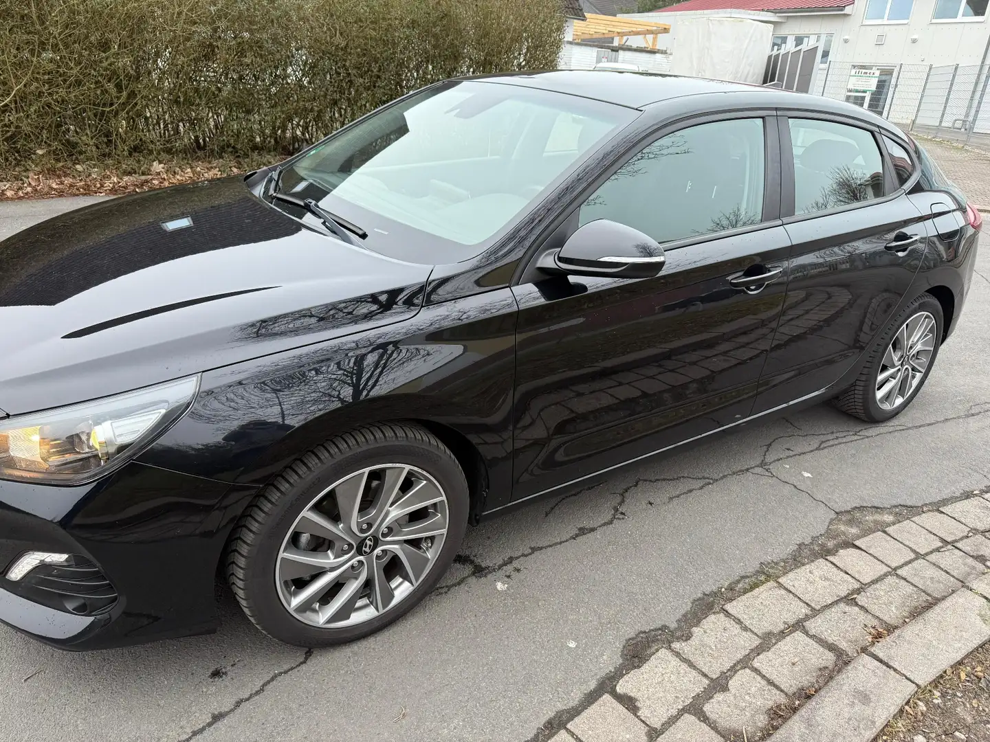 Hyundai i30 1.0 T-GDI Trend Fastback Inspektion TÜV AW-Rei neu - 2