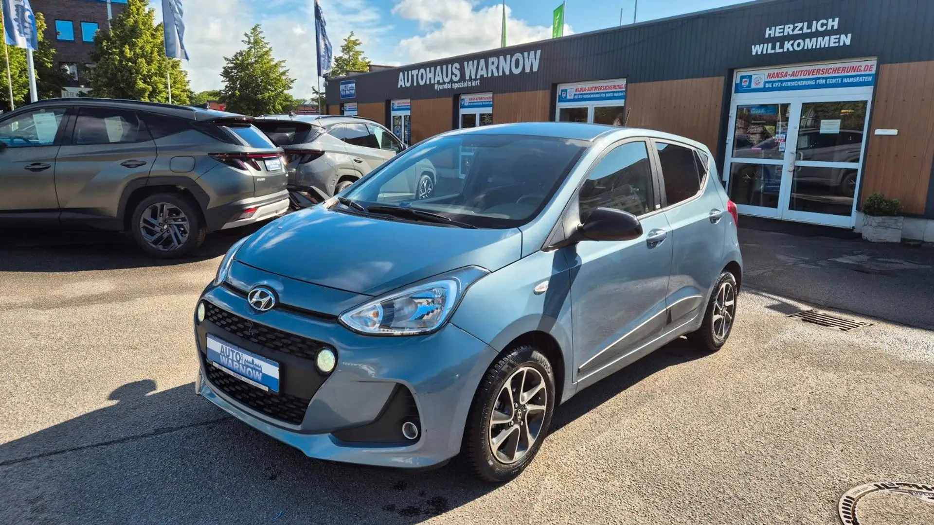 Hyundai i10 1.0 Passion Automatik Blau - 1